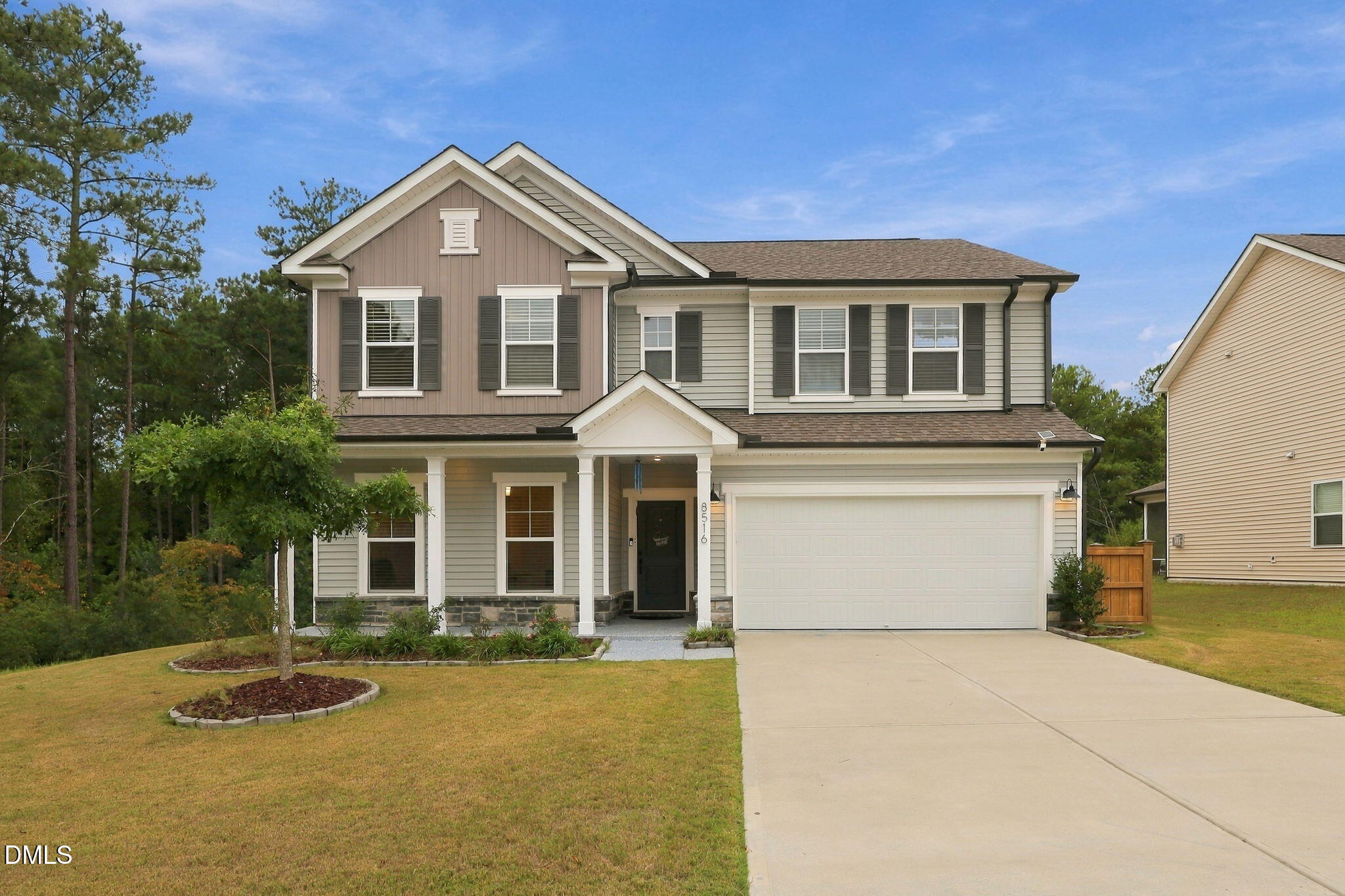 8516 Jordan Meadow Drive Property Photo 1