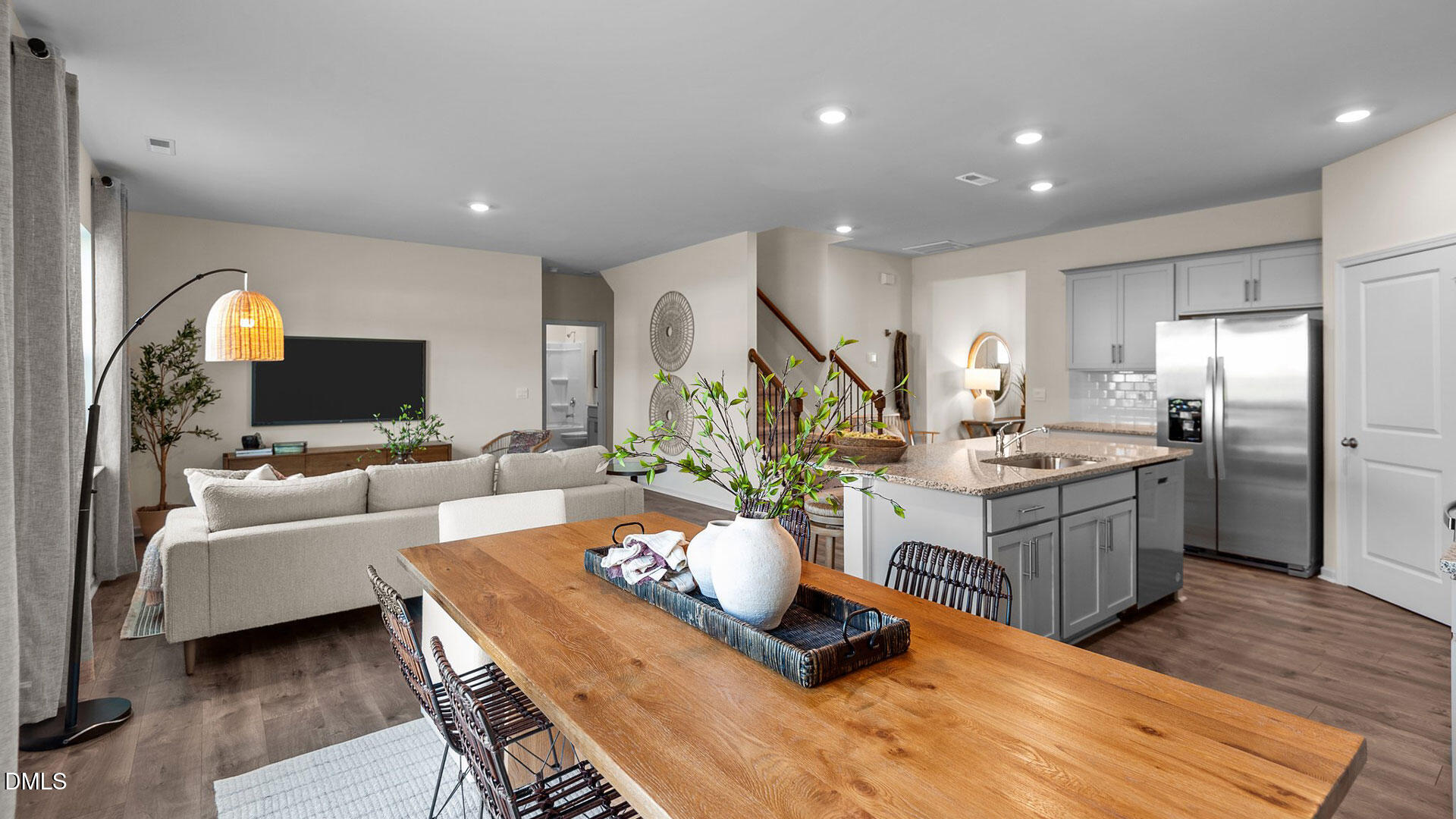5208 Seckel Street Property Photo 11