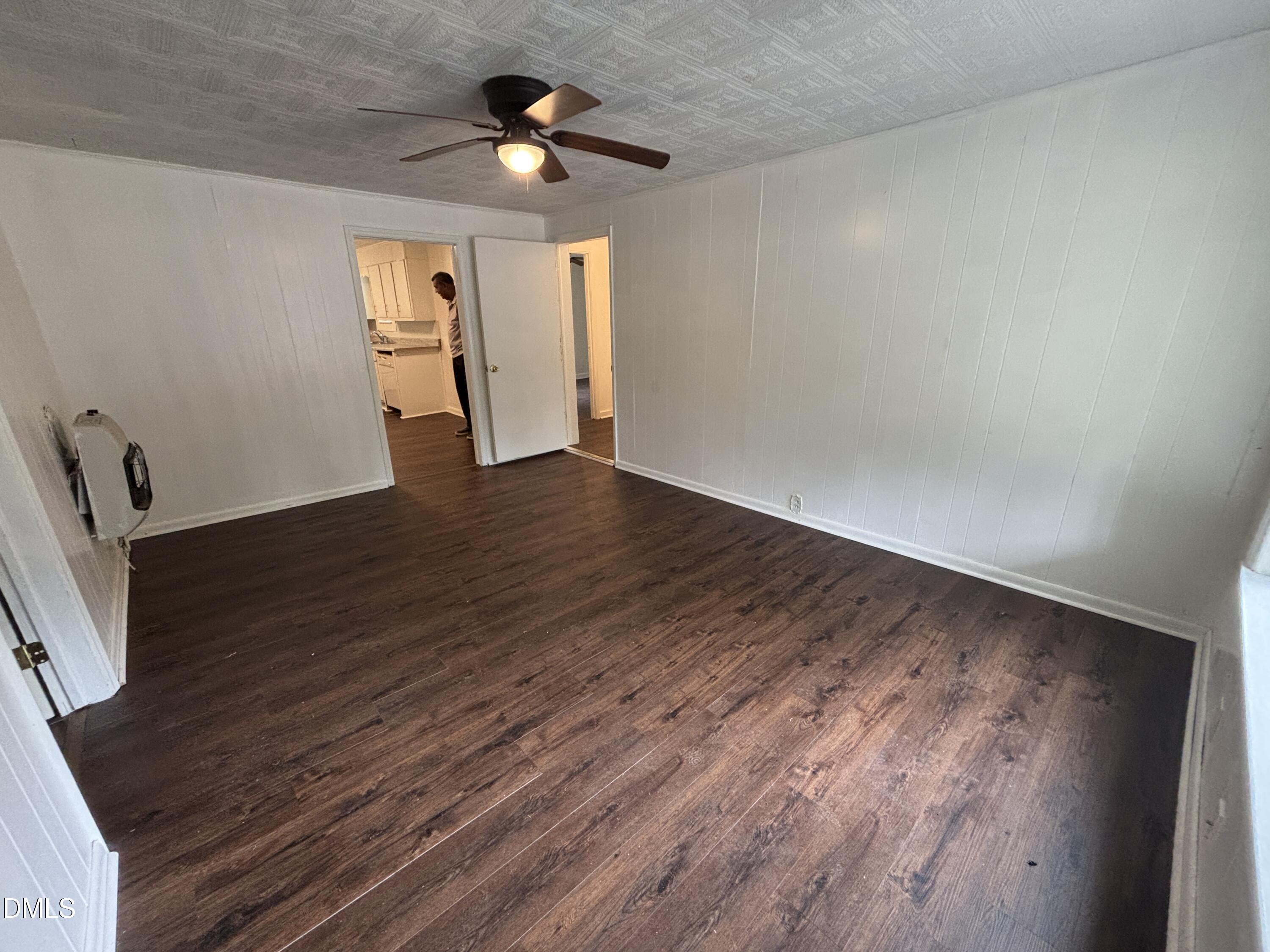 87 Robert Thompson Road Property Photo 13