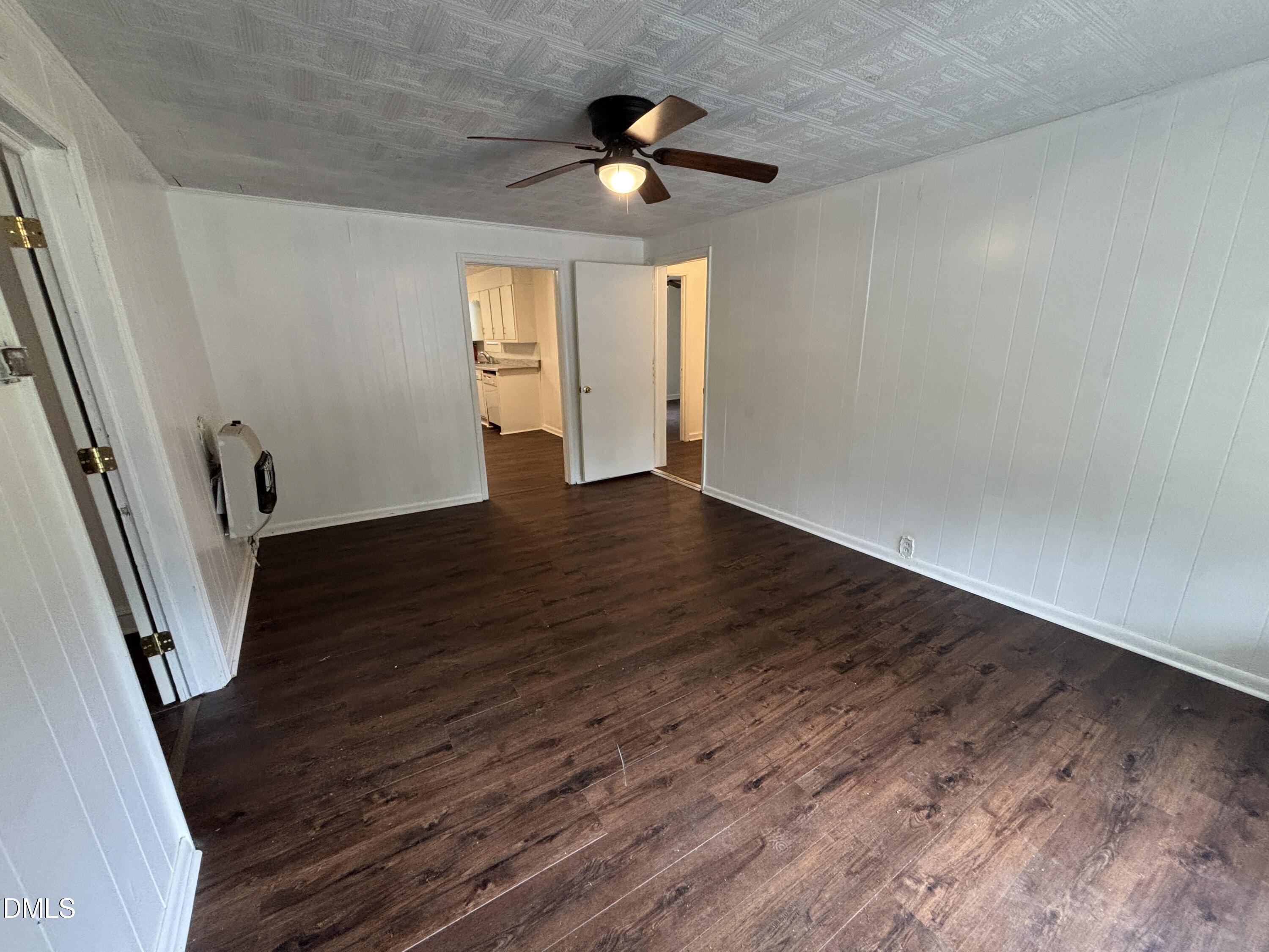 87 Robert Thompson Road Property Photo 15