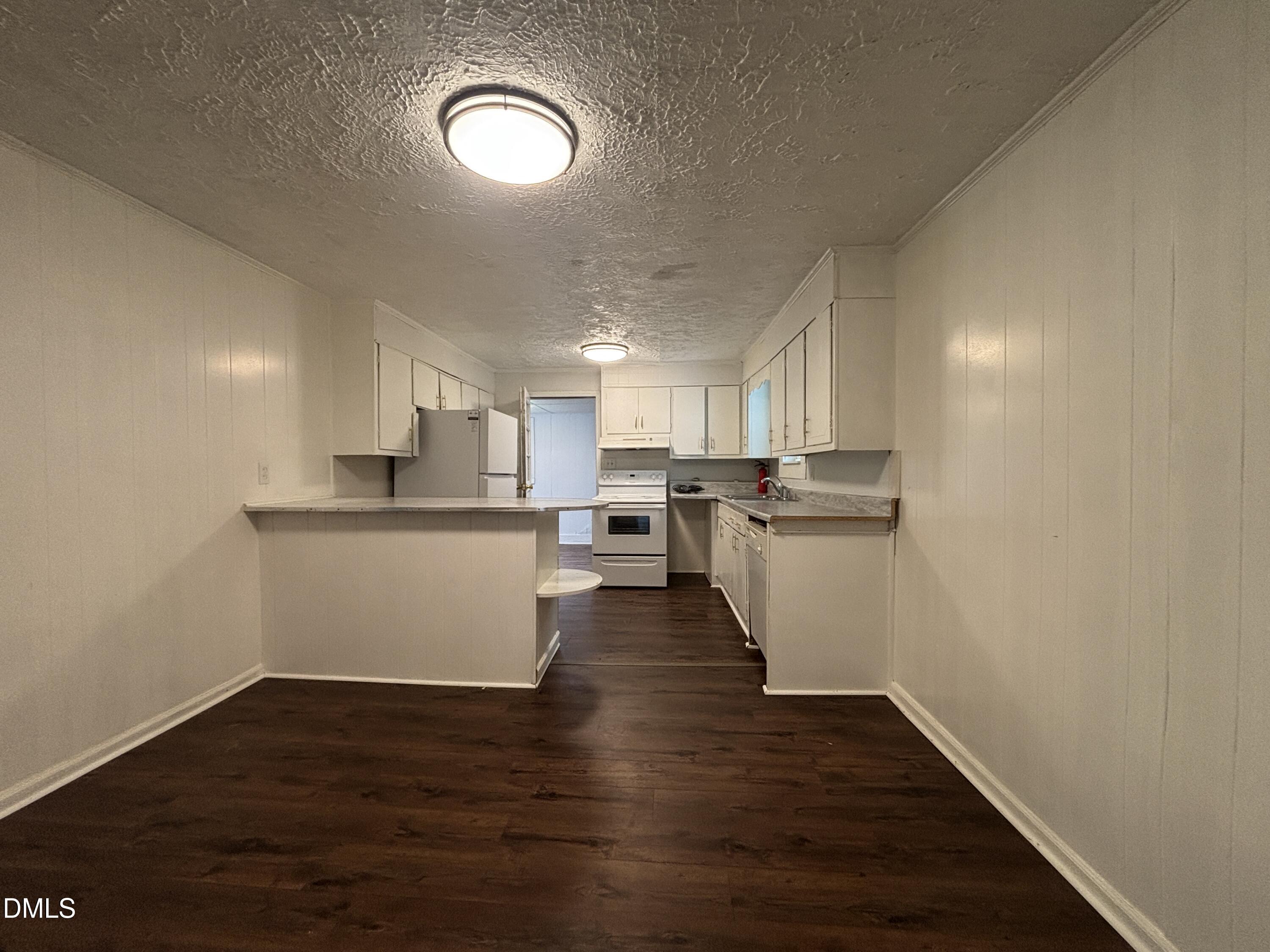 87 Robert Thompson Road Property Photo 22