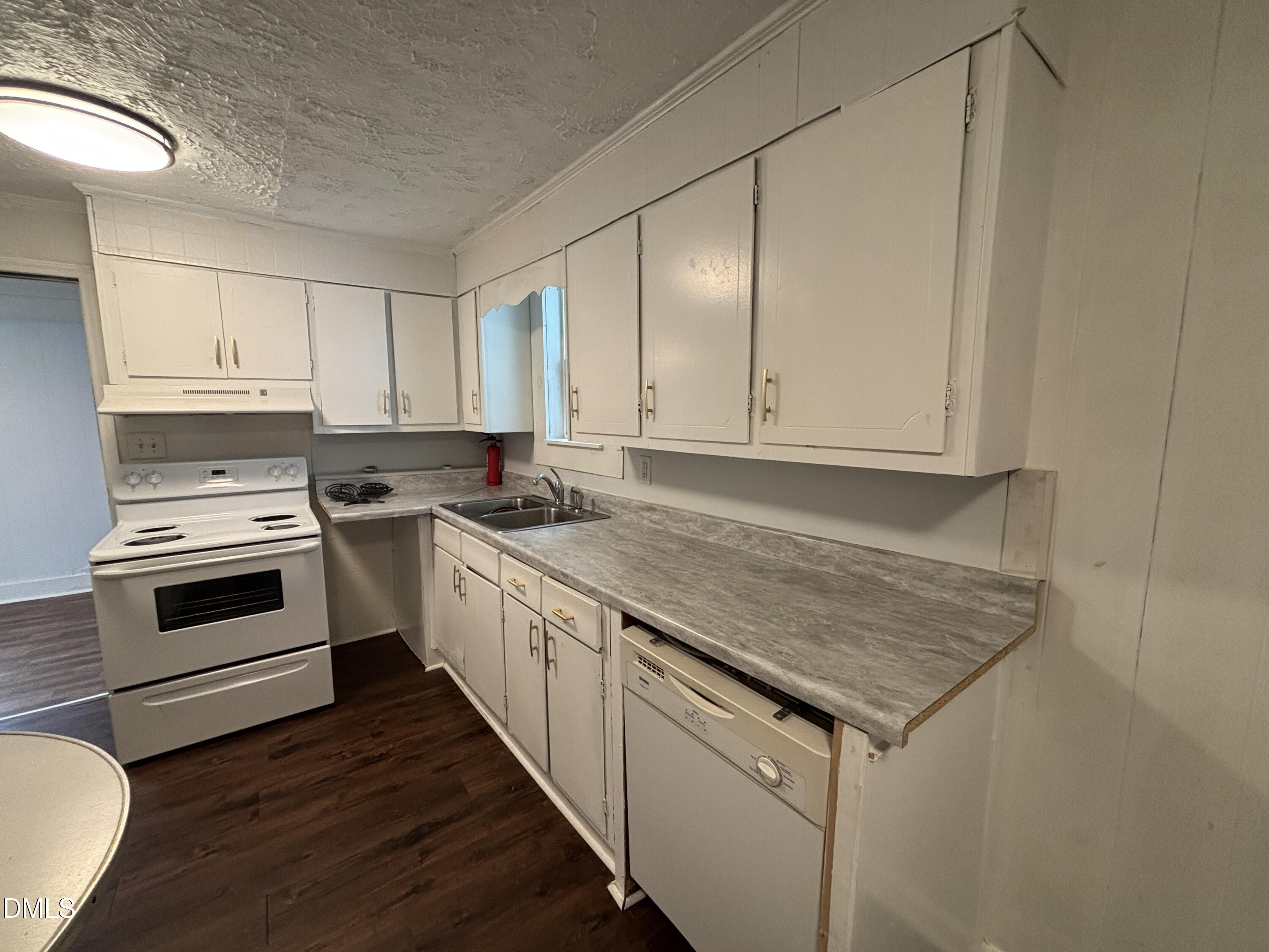 87 Robert Thompson Road Property Photo 23