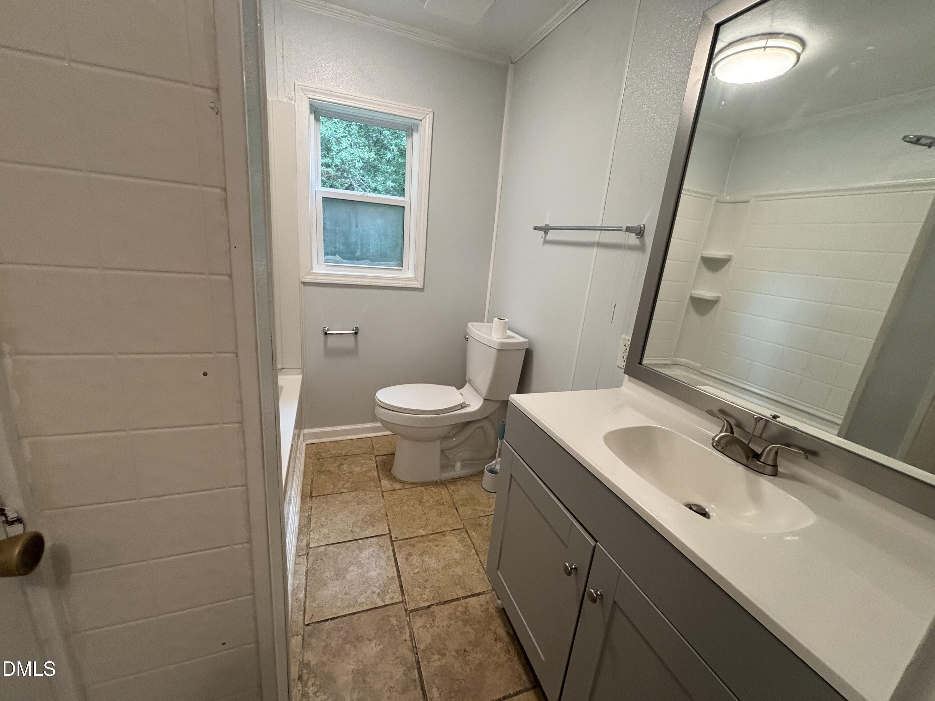 87 Robert Thompson Road Property Photo 47