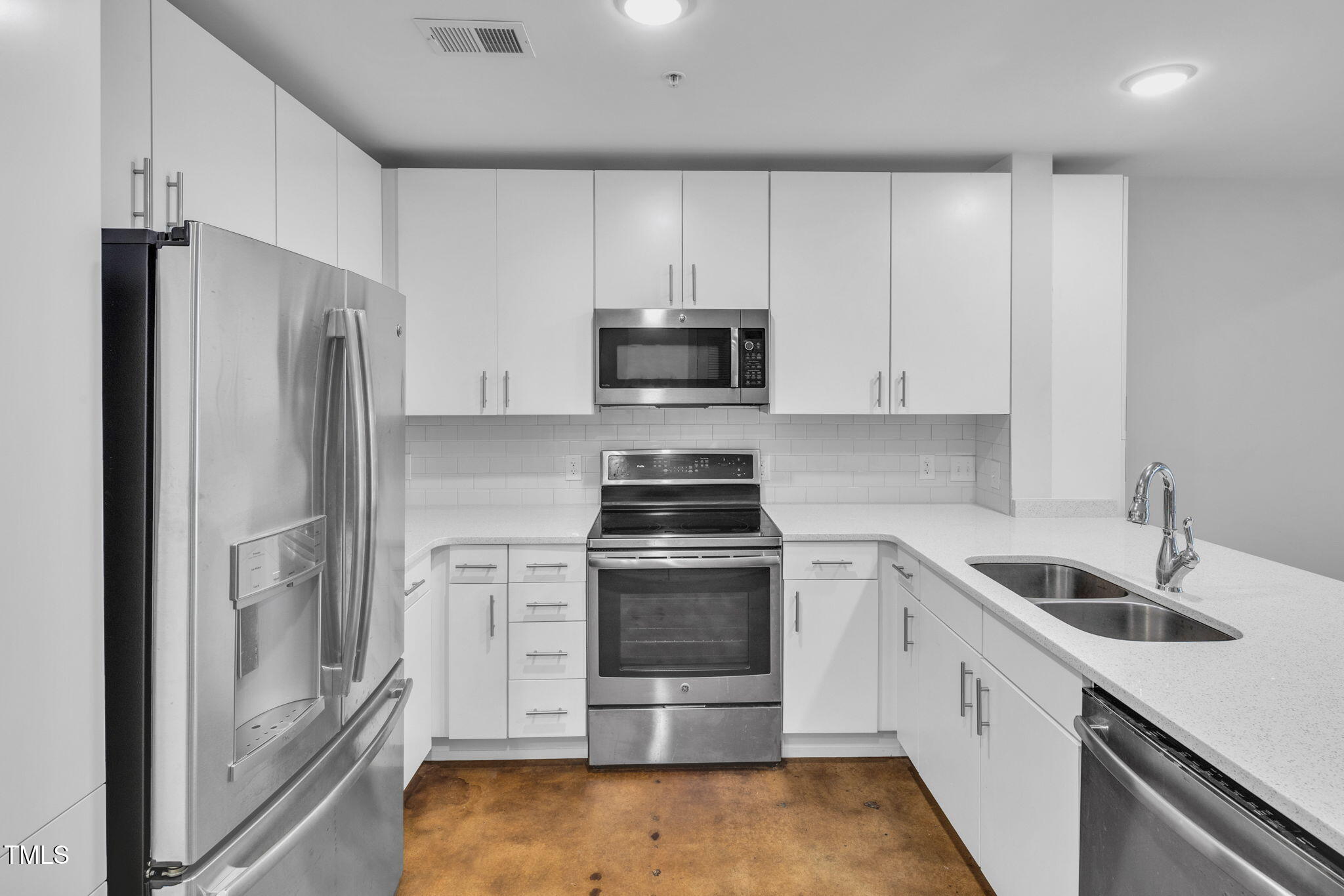 1300 St Marys Street 402 Property Photo 12