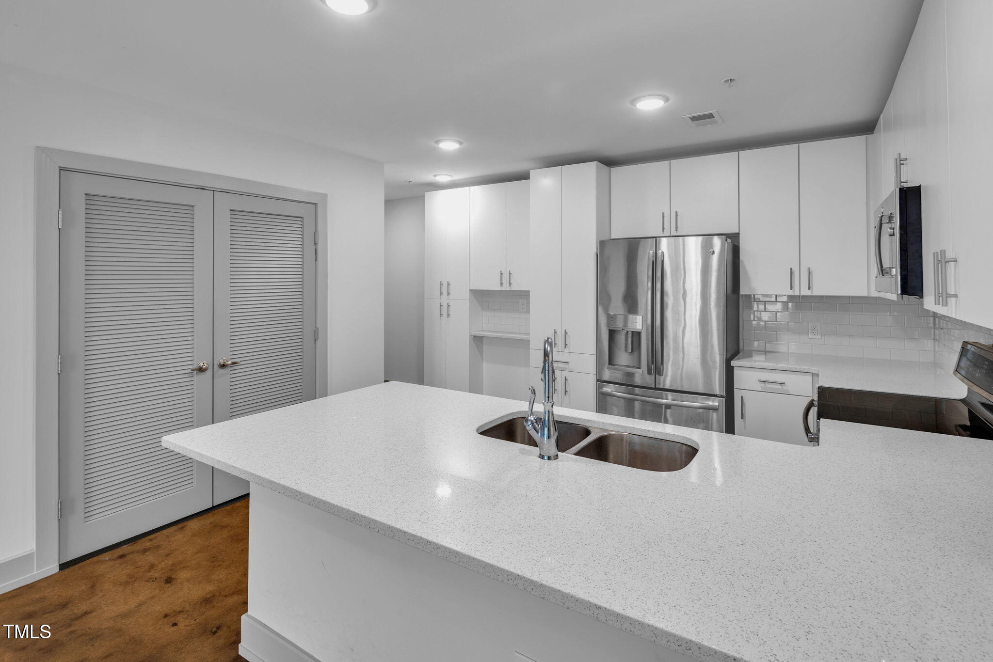 1300 St Marys Street 402 Property Photo 21
