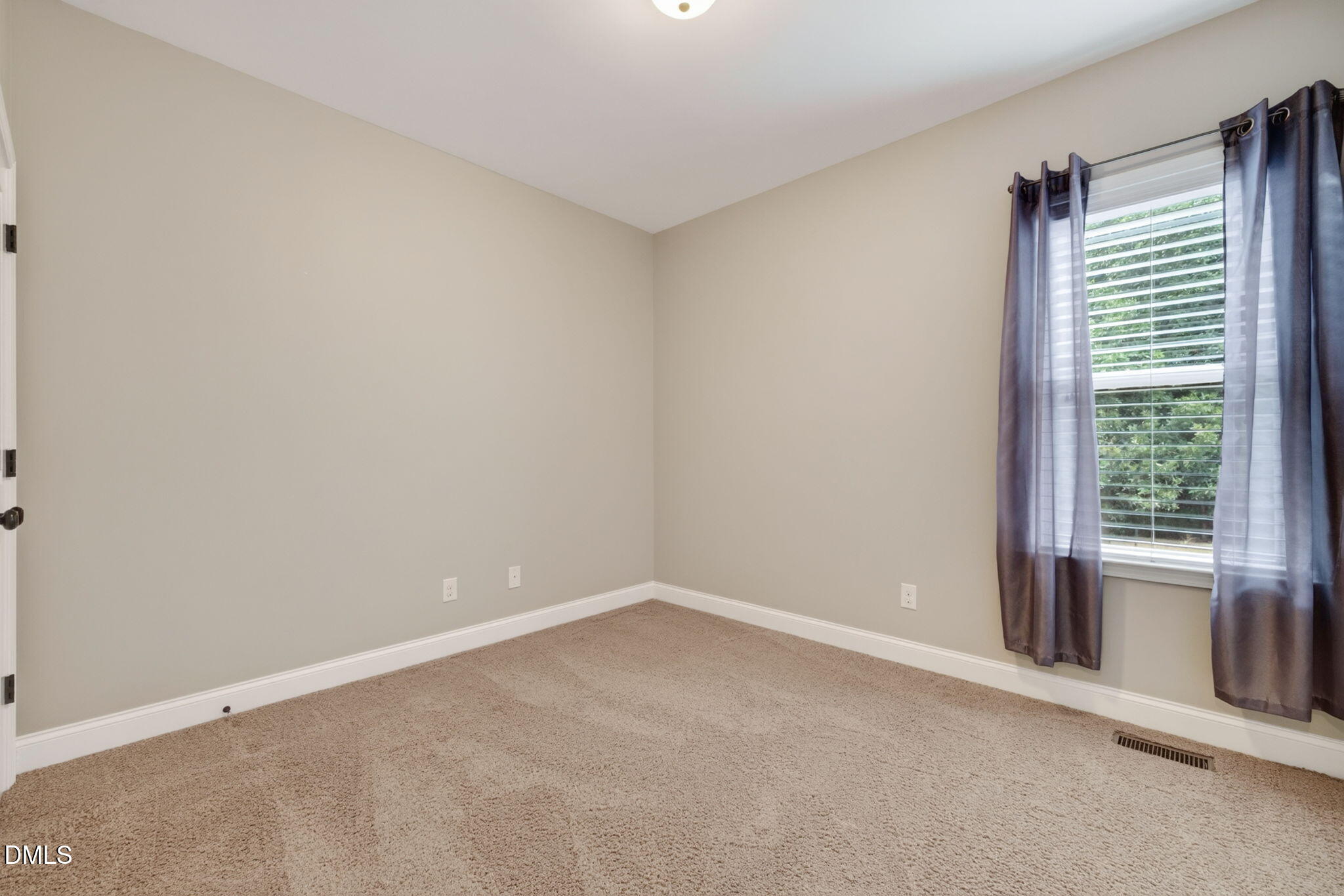 198 Carriage Creek Drive Property Photo 42