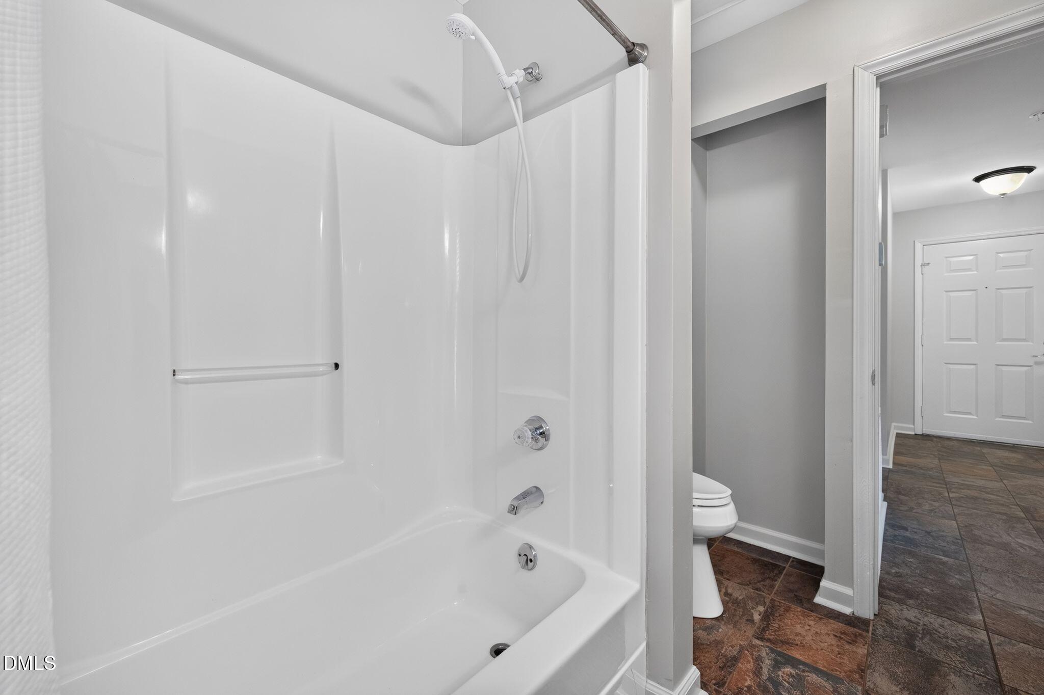 512 Springfork Drive Property Photo 30