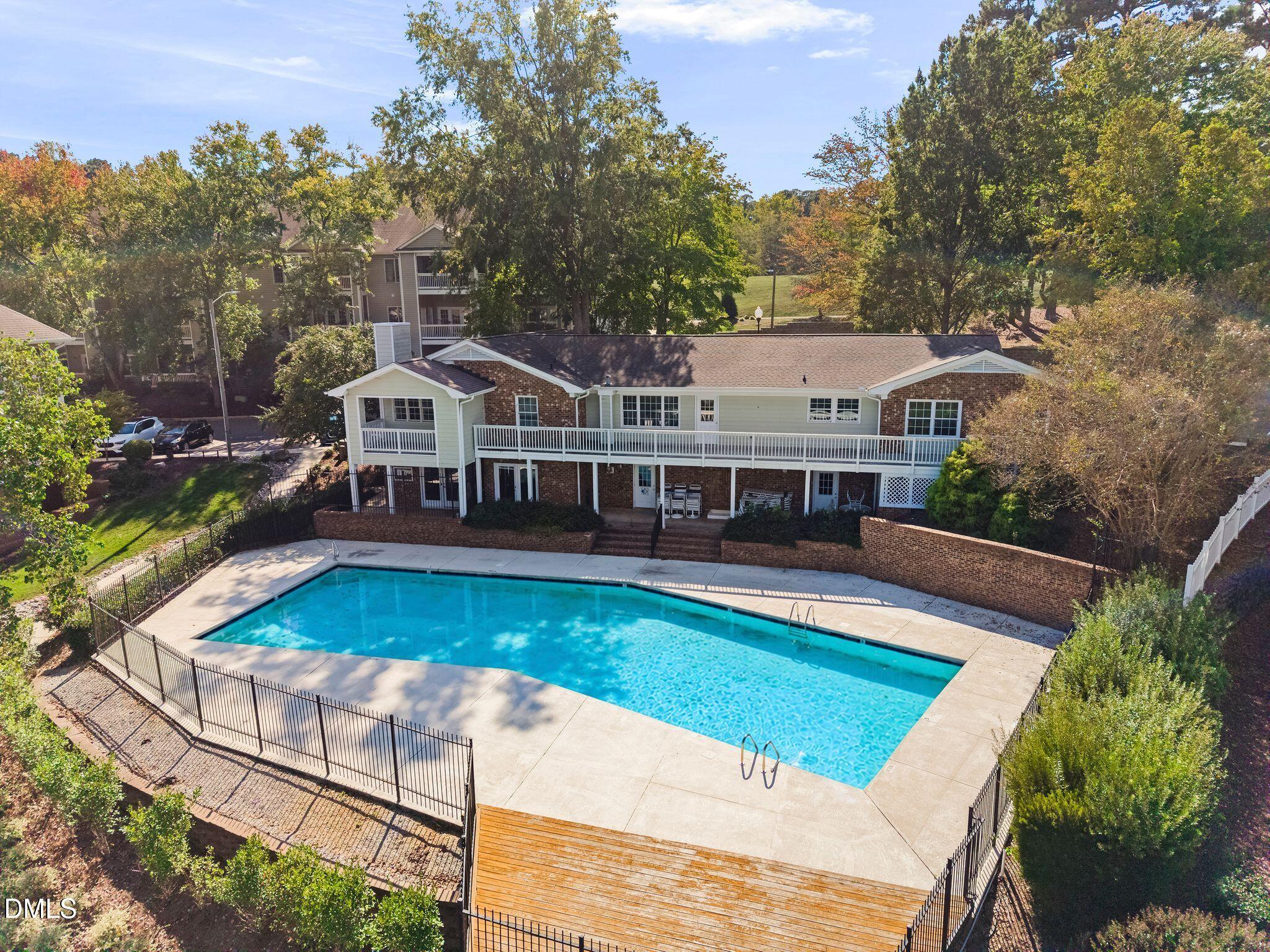 512 Springfork Drive Property Photo 40