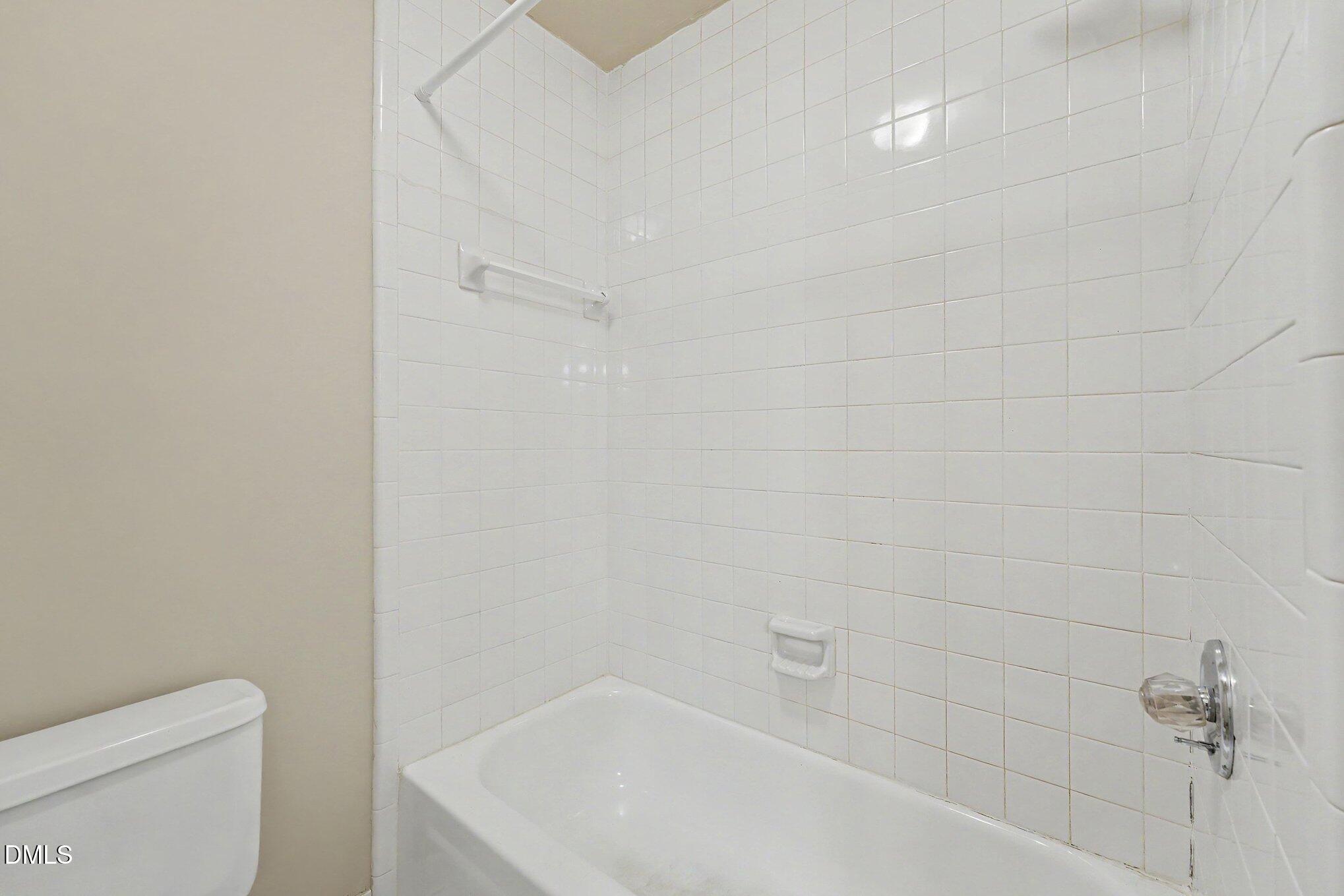 5830 Sentinel Drive Property Photo 19