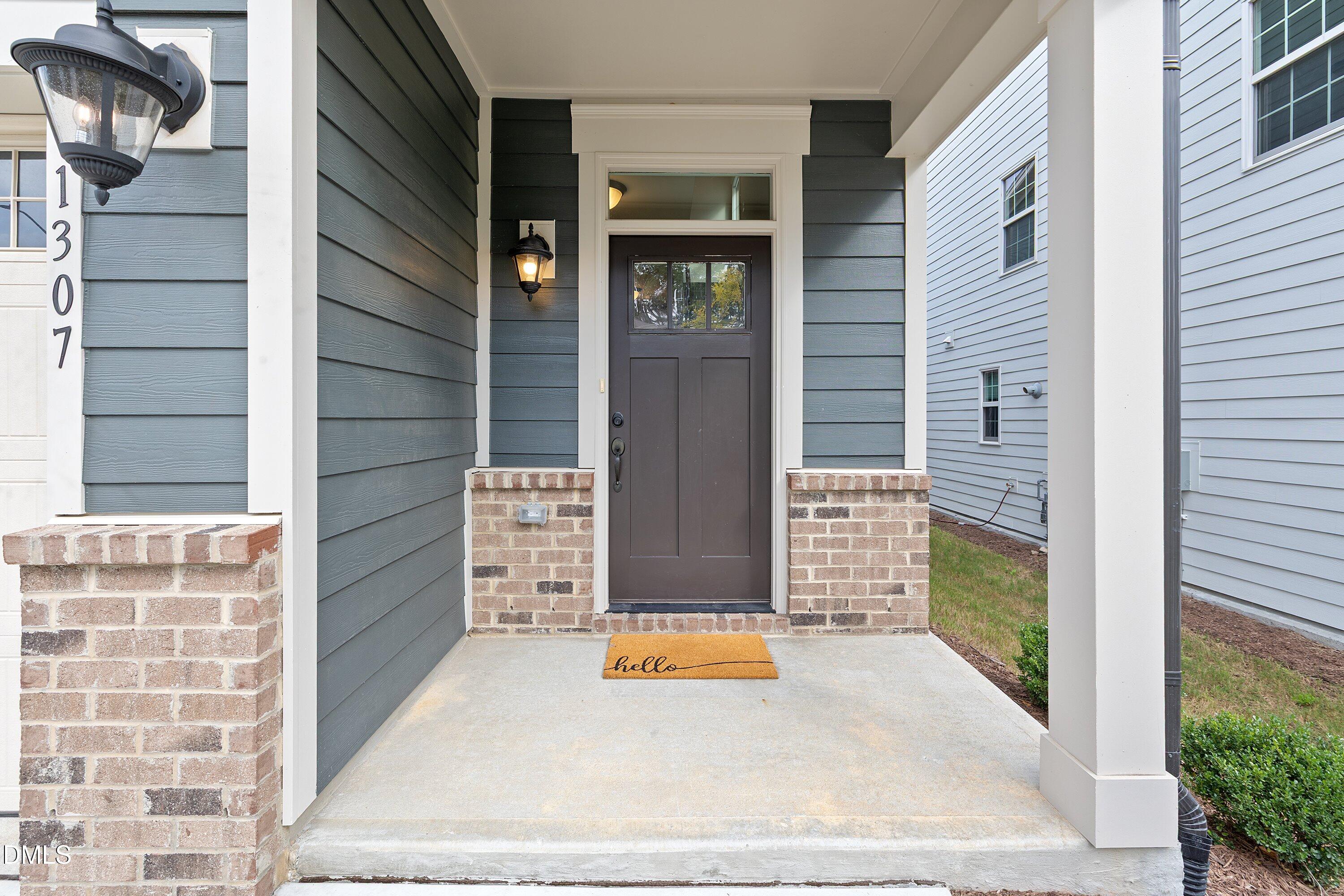 1307 Ashcliff Lane Property Photo 4