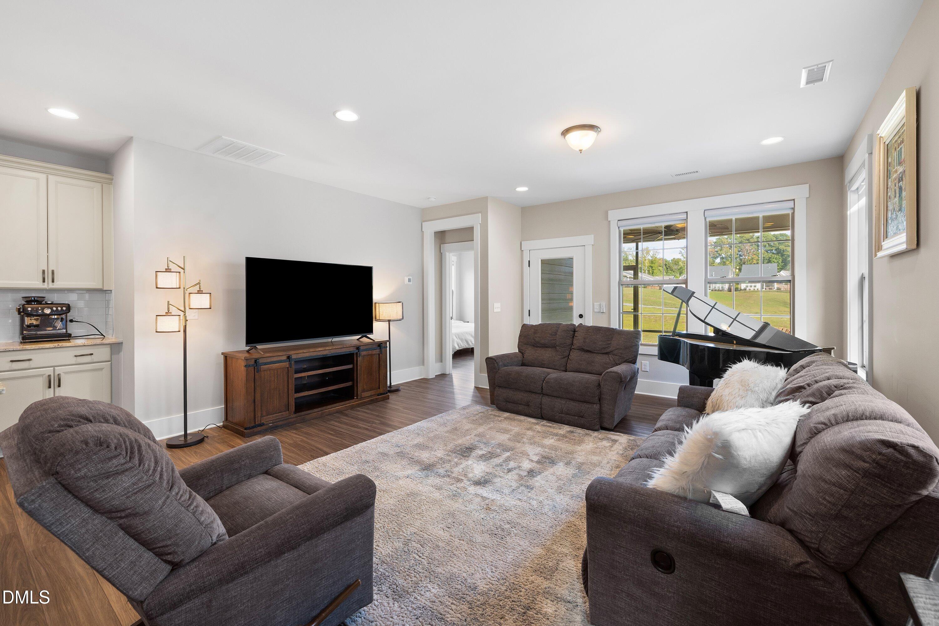 1307 Ashcliff Lane Property Photo 15