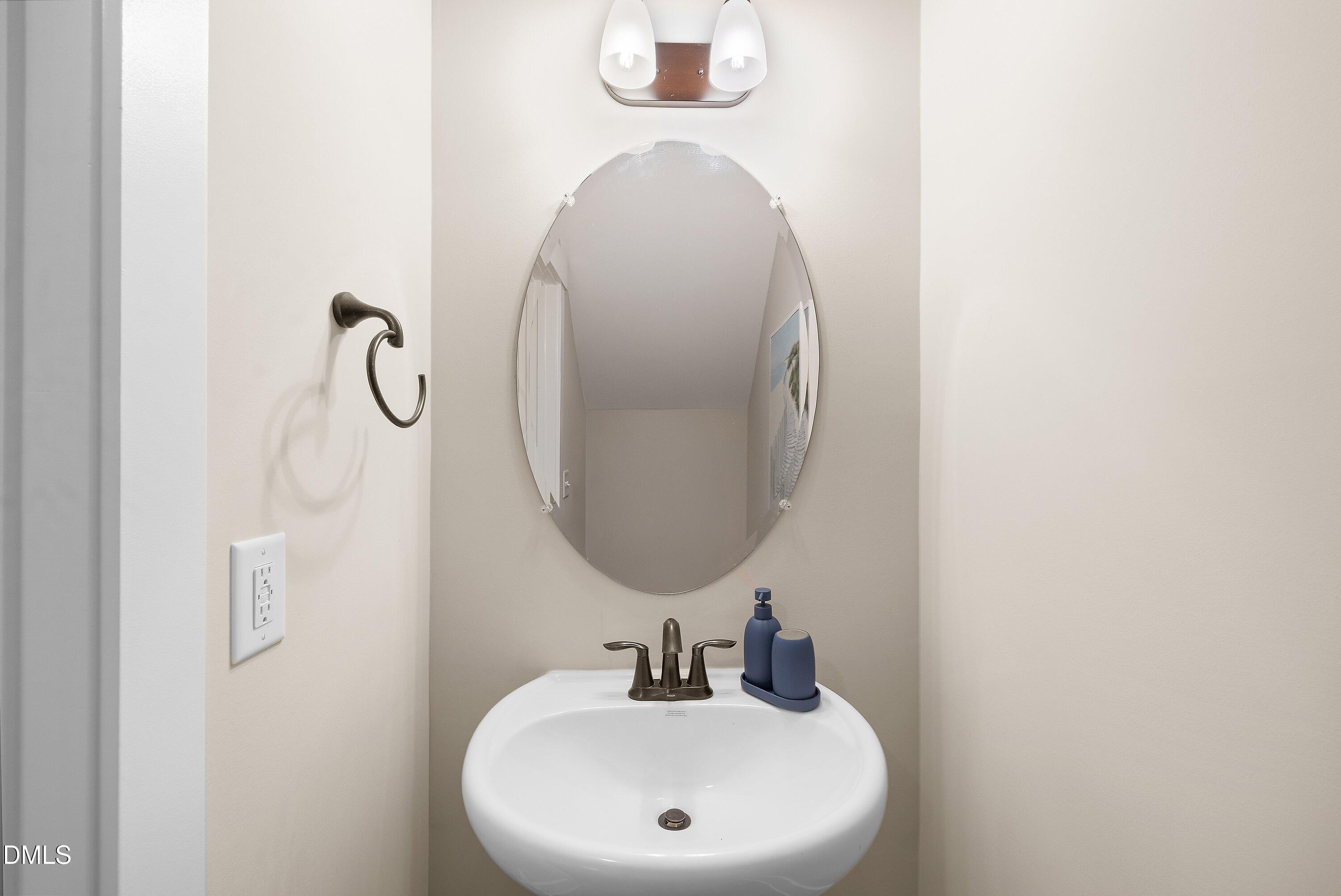 1307 Ashcliff Lane Property Photo 19