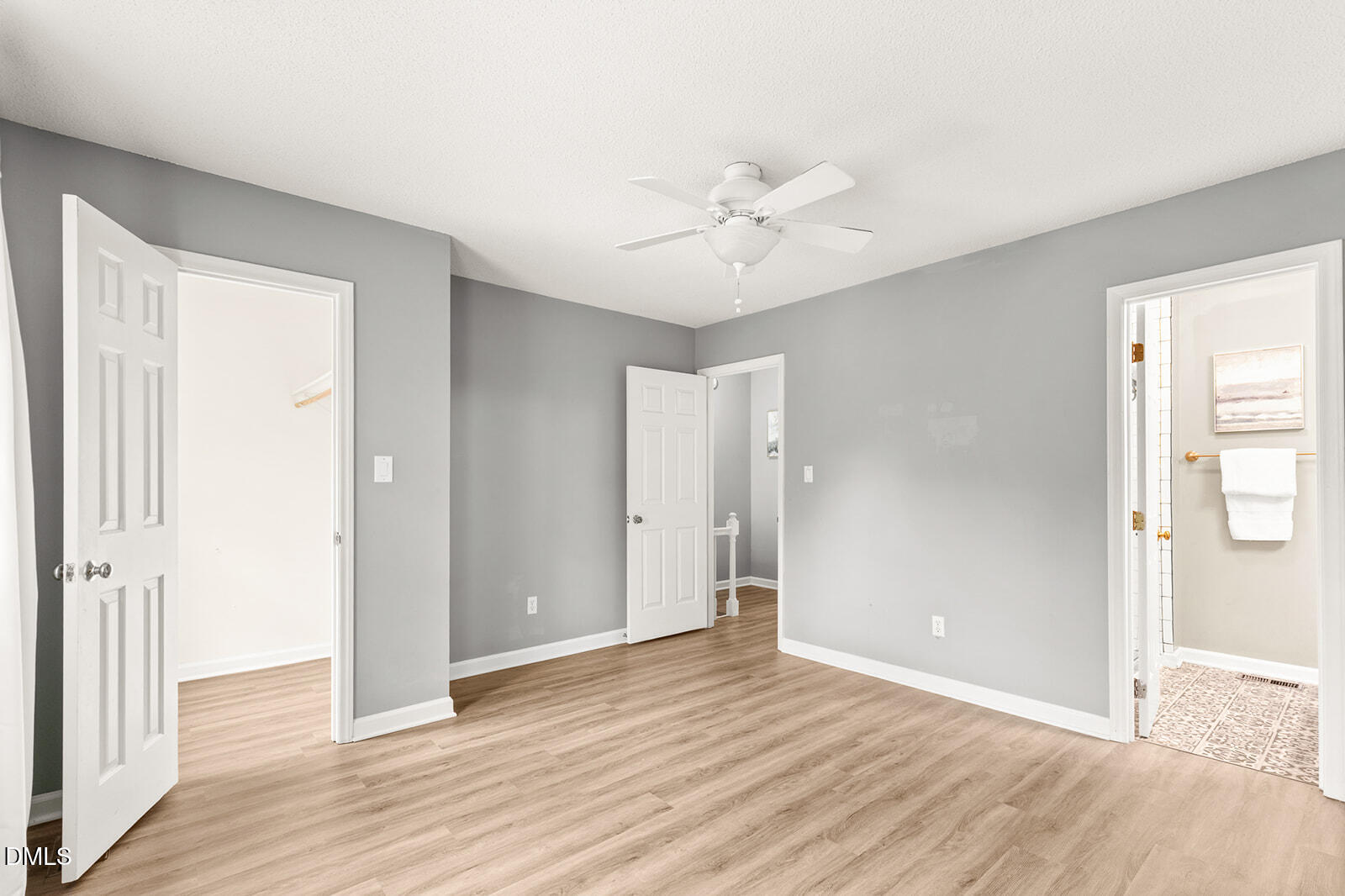 6500 English Oaks Drive Property Photo 11