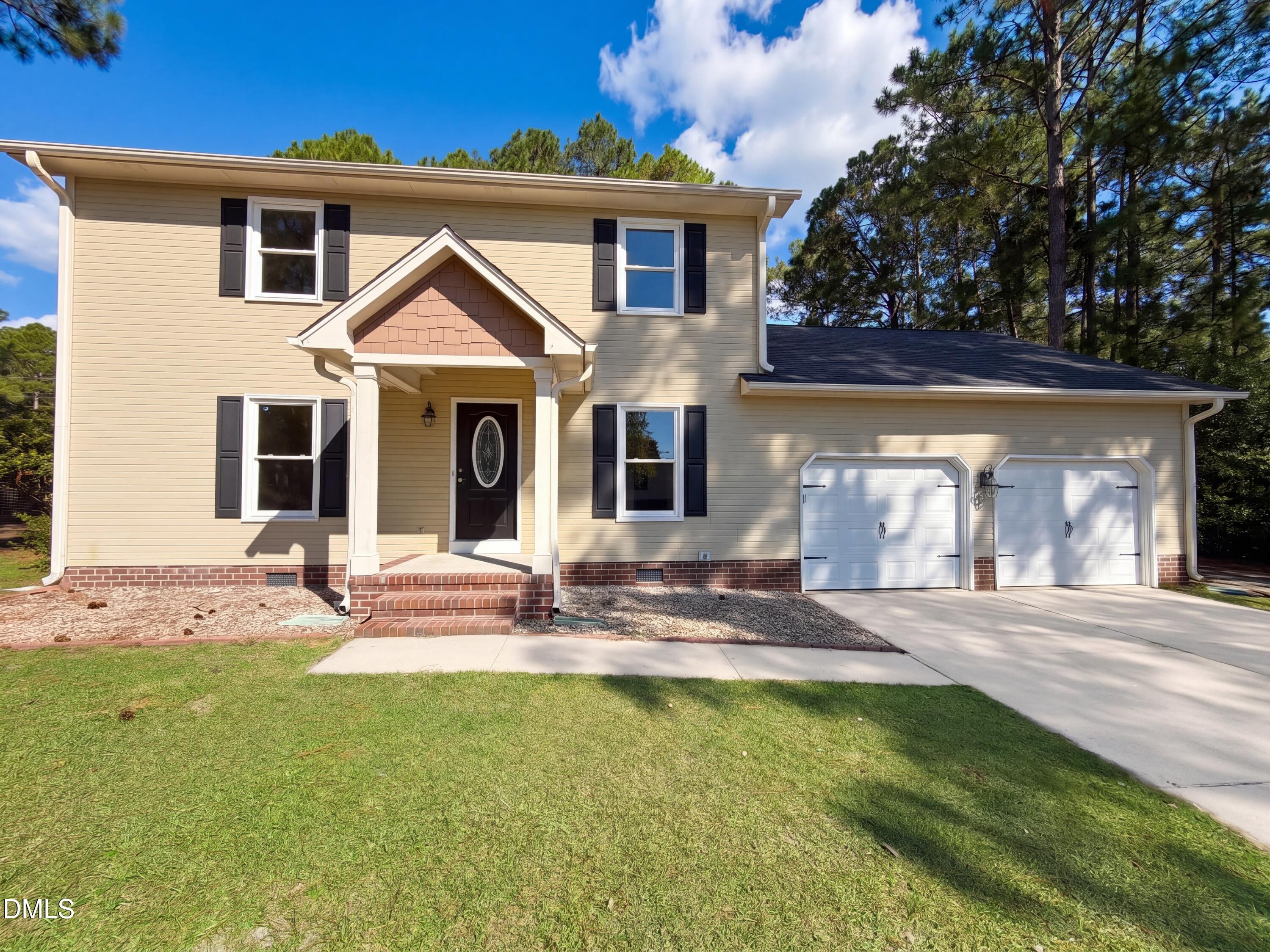 1512 Redbud Drive Property Photo 1