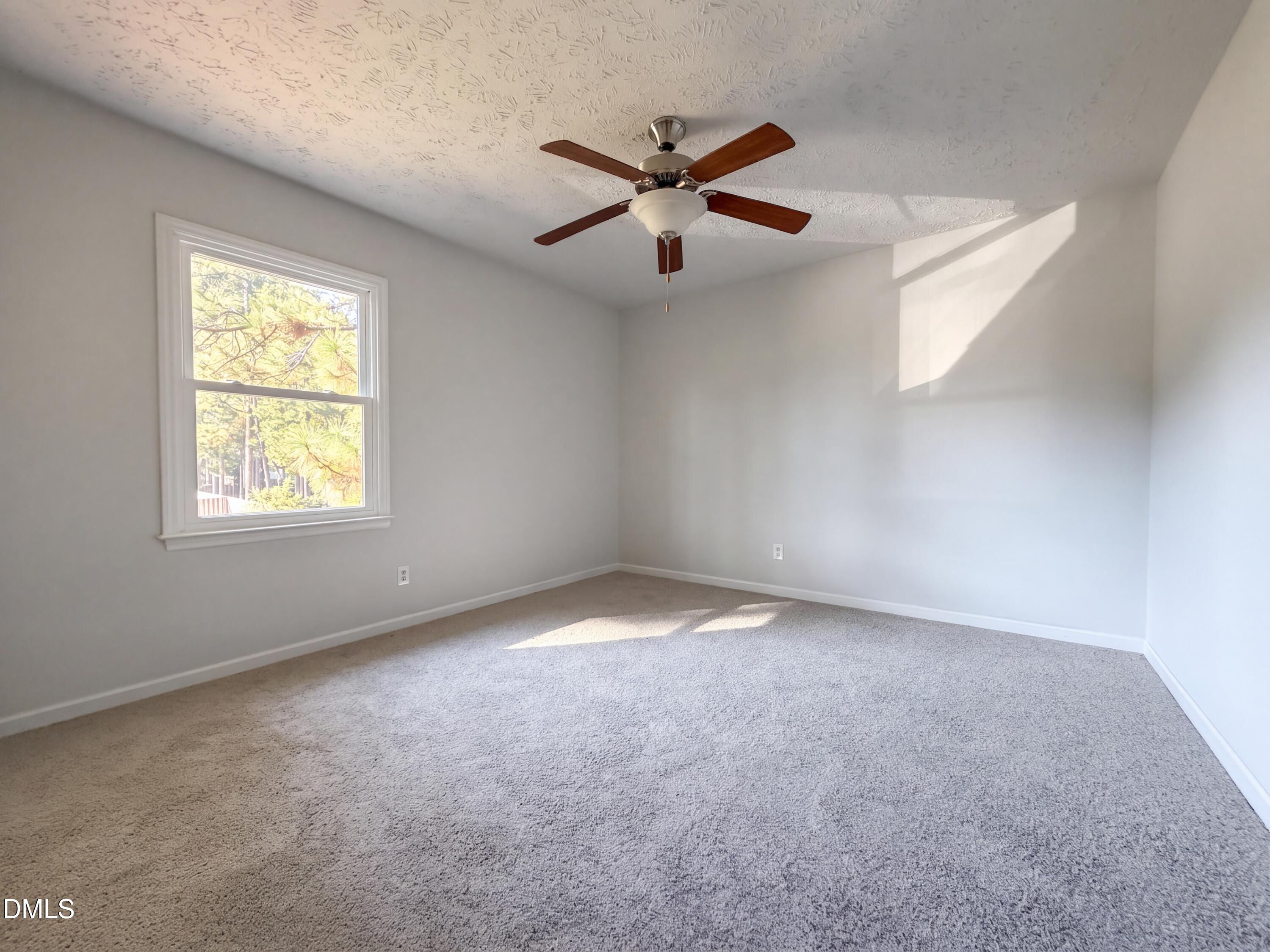 1512 Redbud Drive Property Photo 13