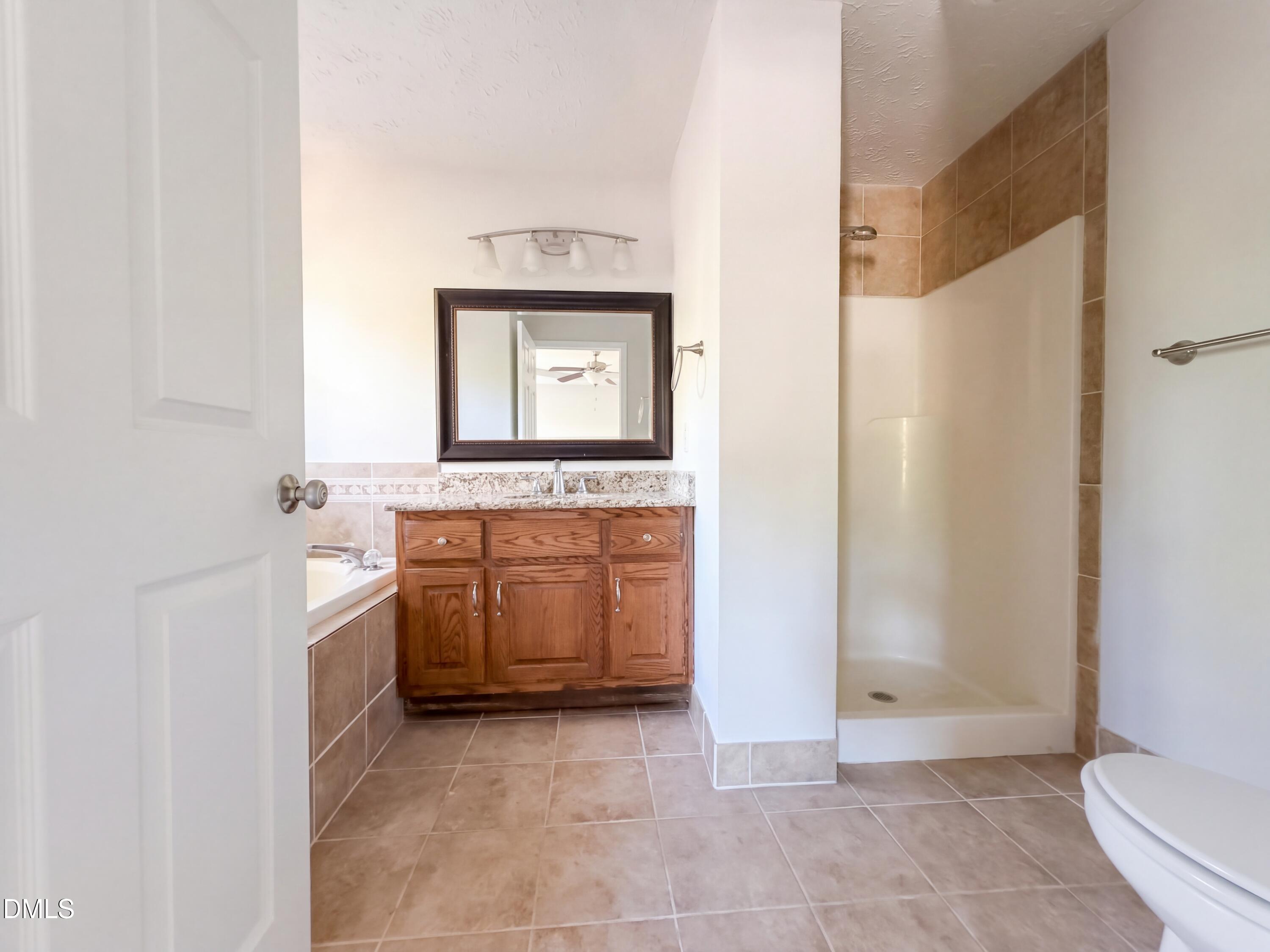 1512 Redbud Drive Property Photo 17