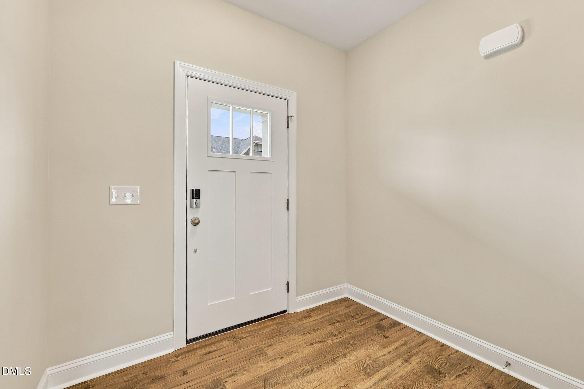 1020 Bostonian Drive Property Photo 6