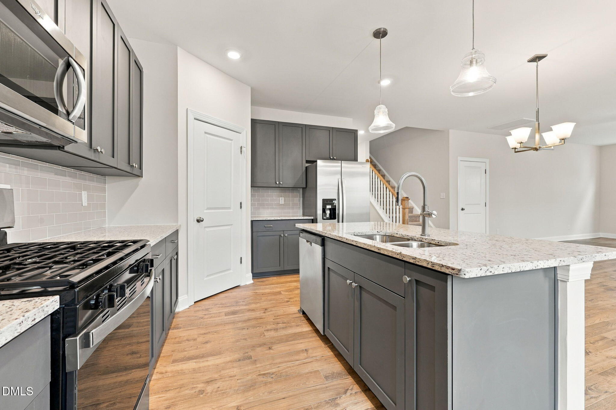 1020 Bostonian Drive Property Photo 12