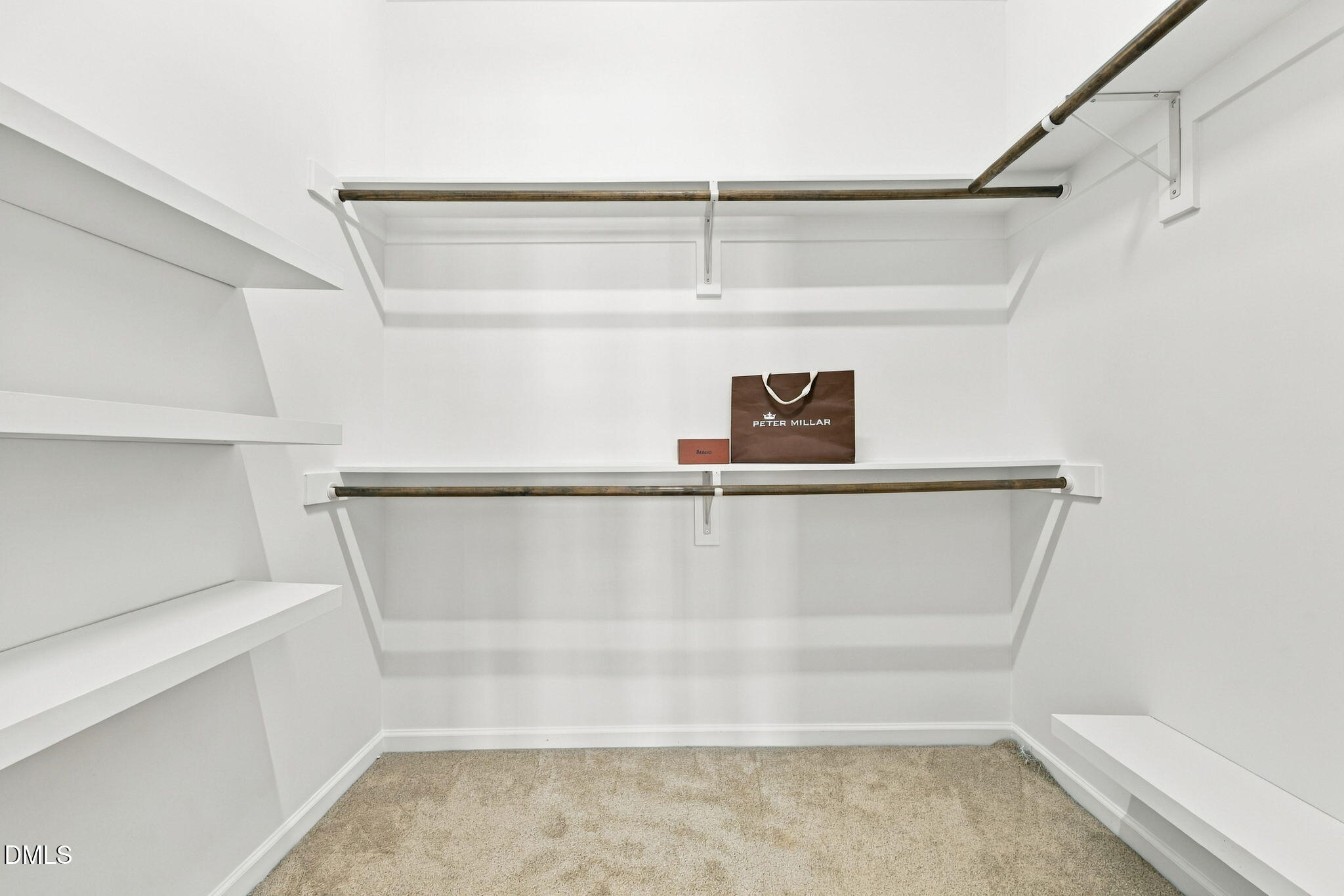 1513 Fullerton Place Property Photo 23
