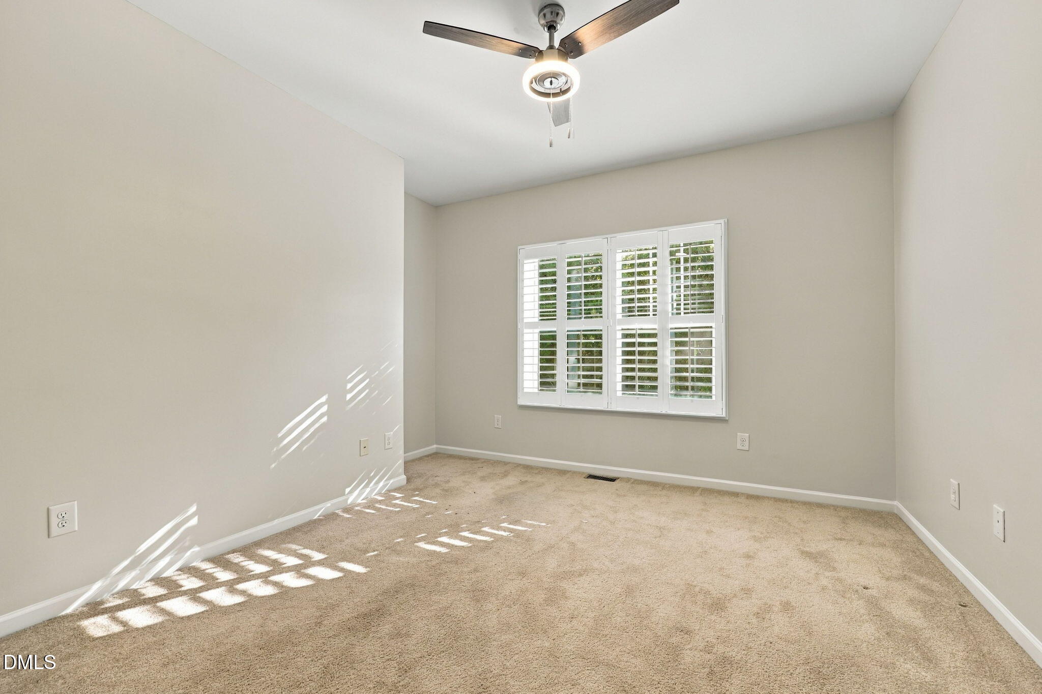 1513 Fullerton Place Property Photo 29