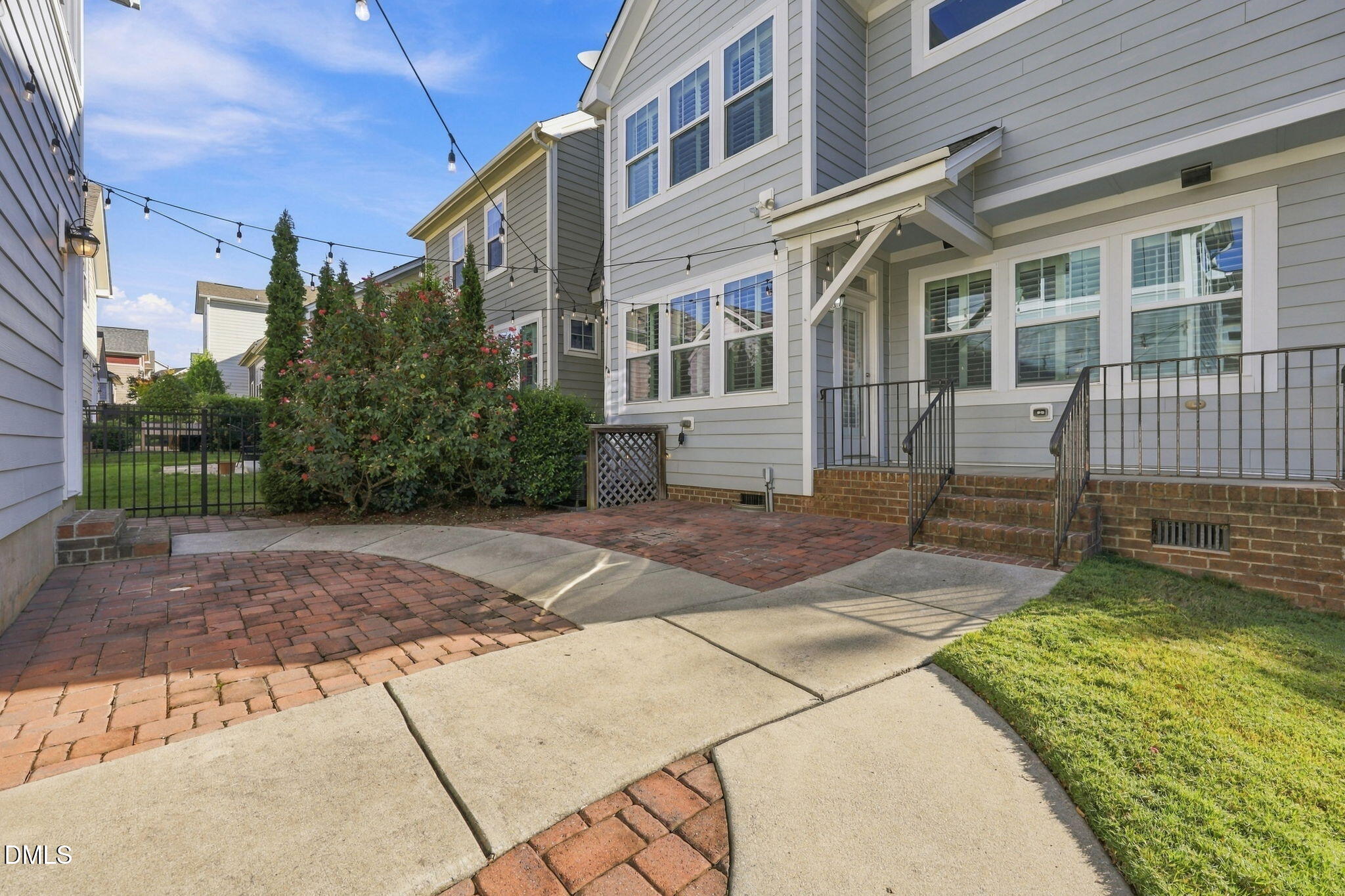 1513 Fullerton Place Property Photo 40