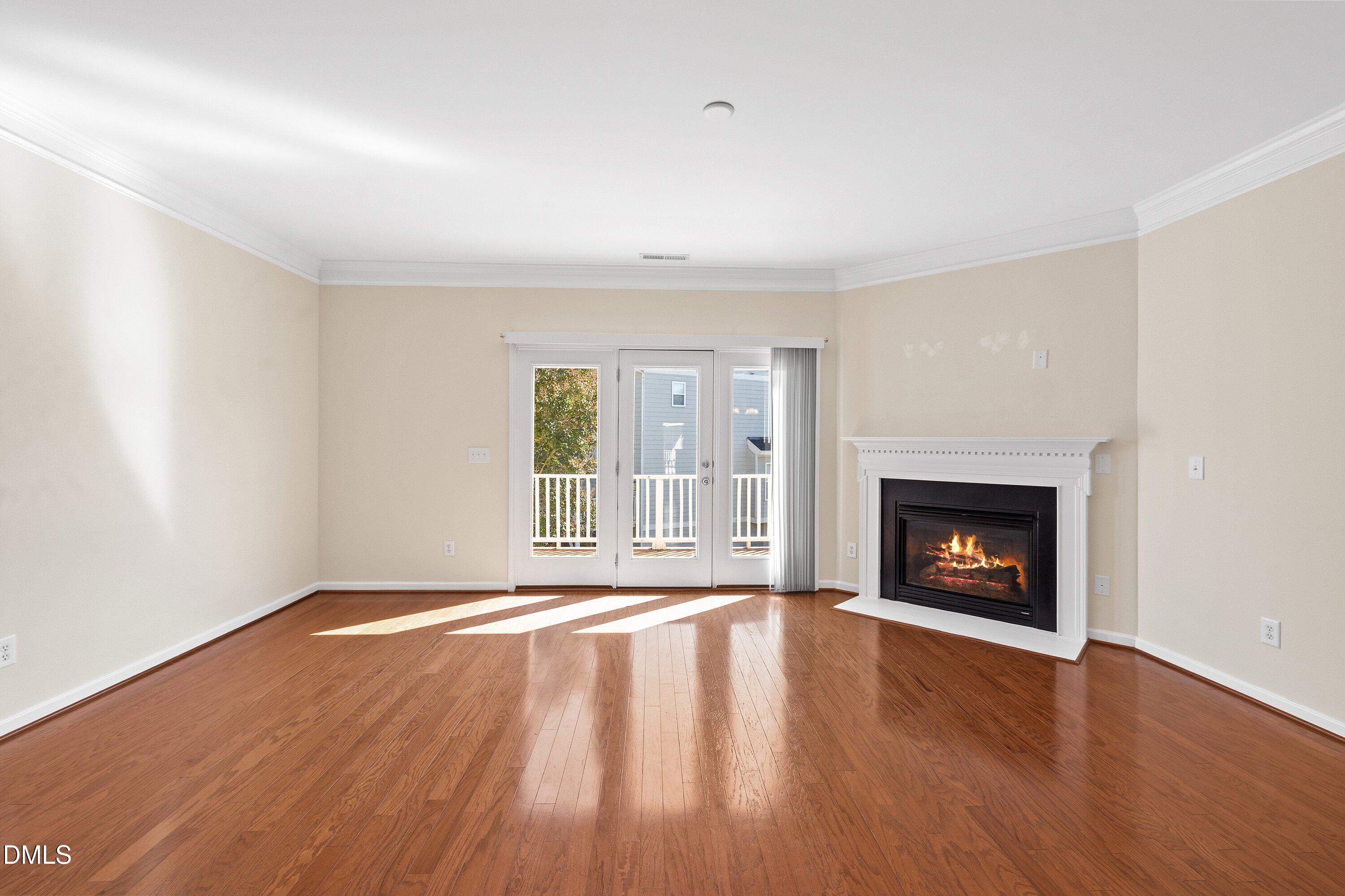 329 Kinellan Lane Property Photo 11