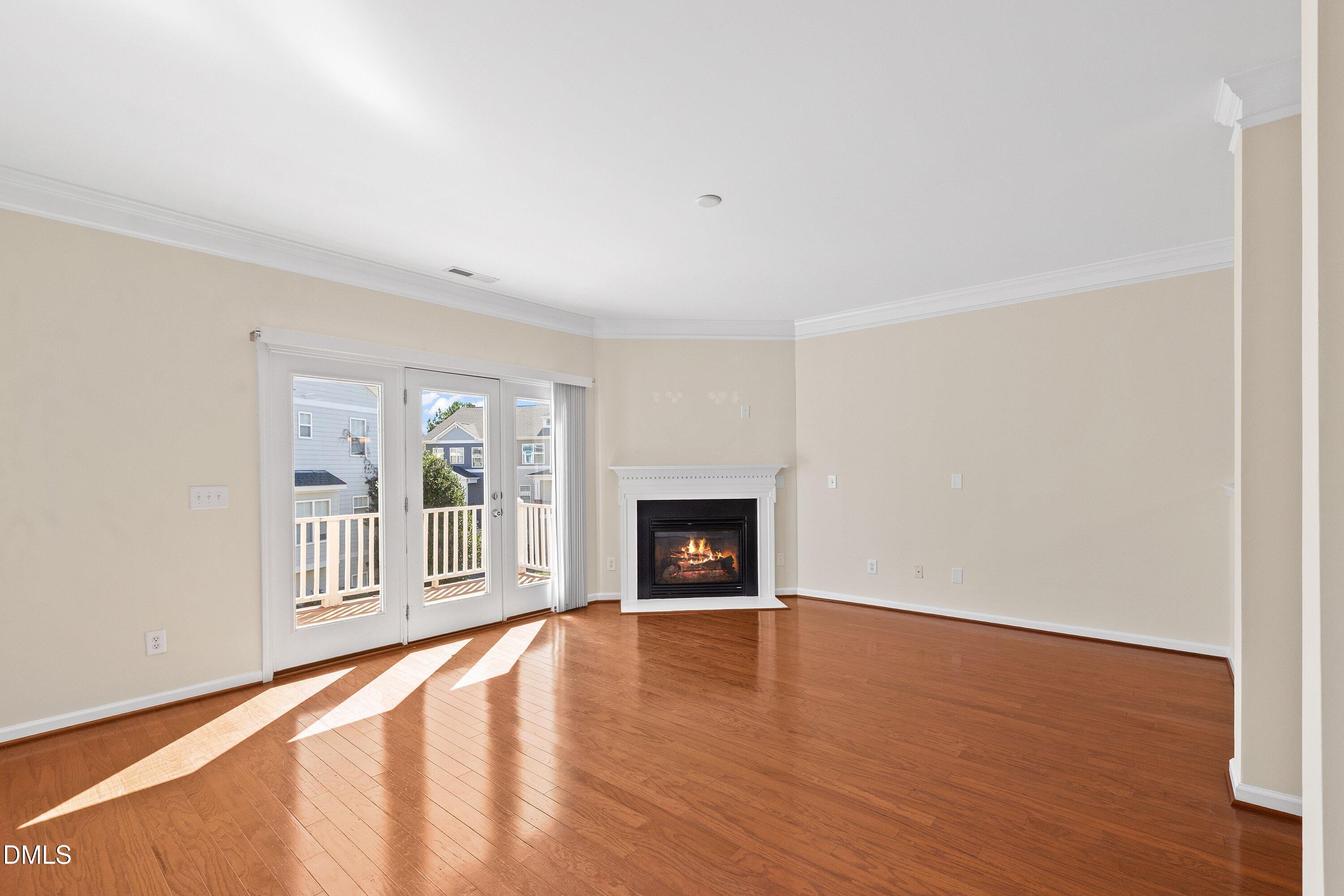 329 Kinellan Lane Property Photo 12