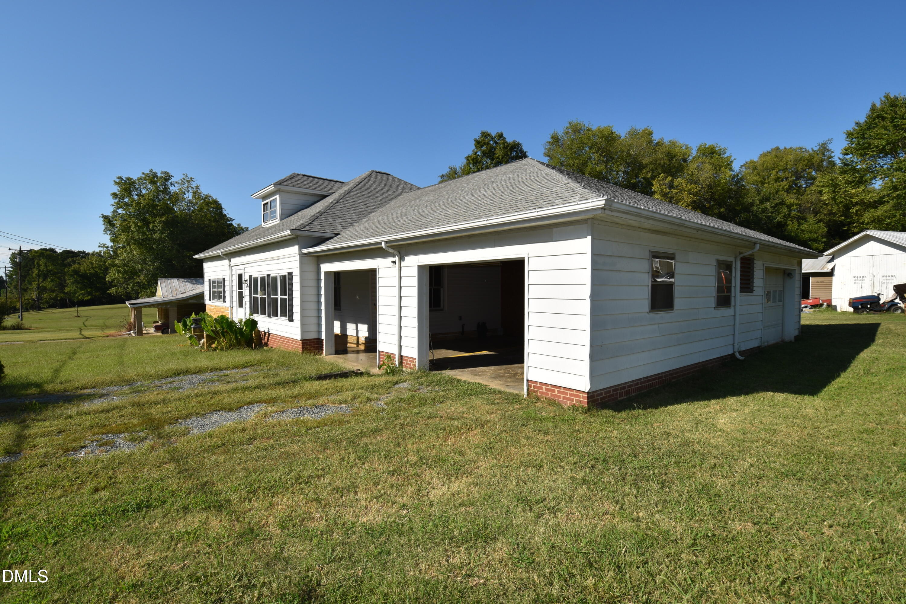 3050 Swepsonville-saxapahaw Road Property Photo 10