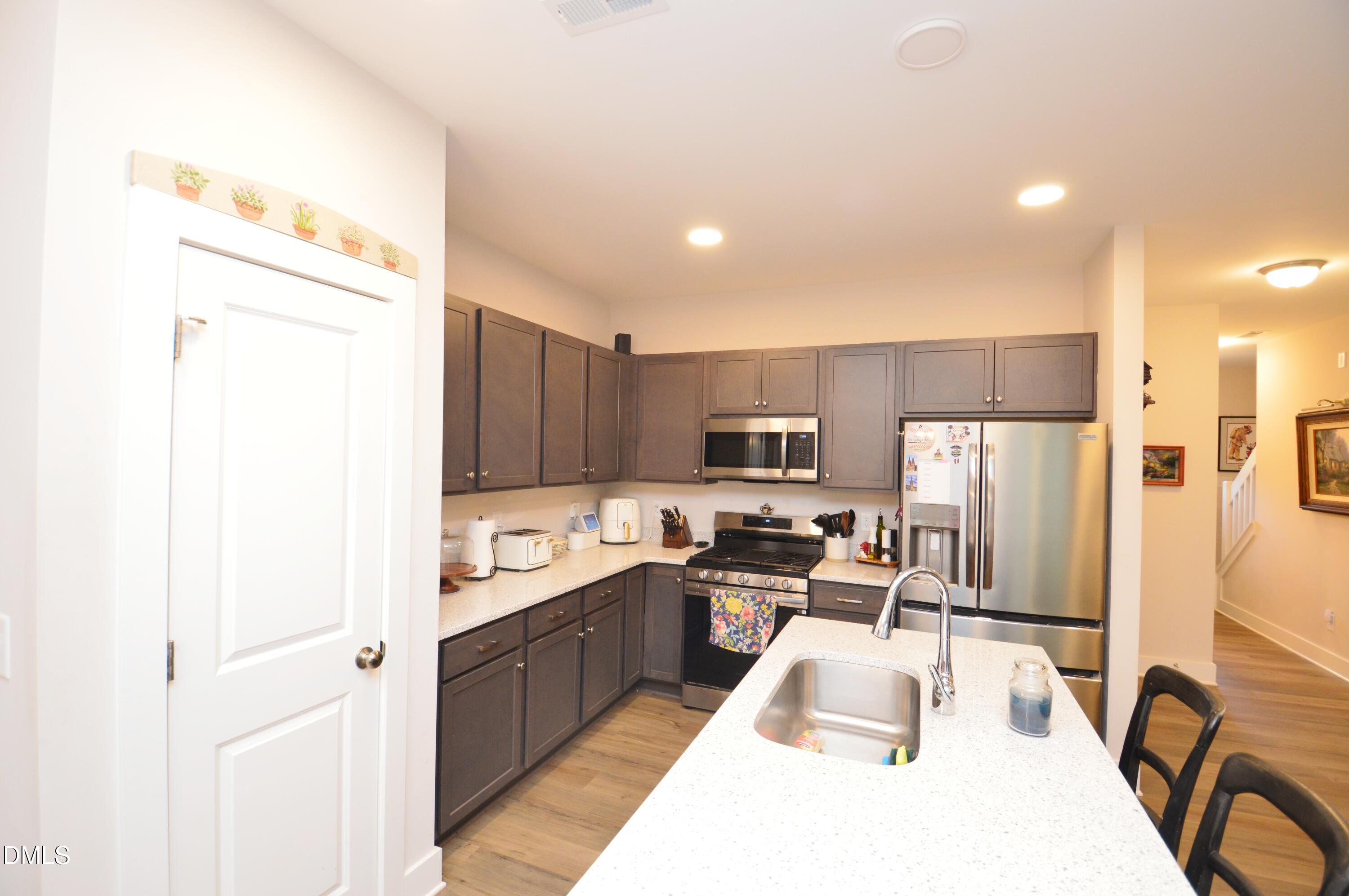 823 Pryor Street Property Photo 11