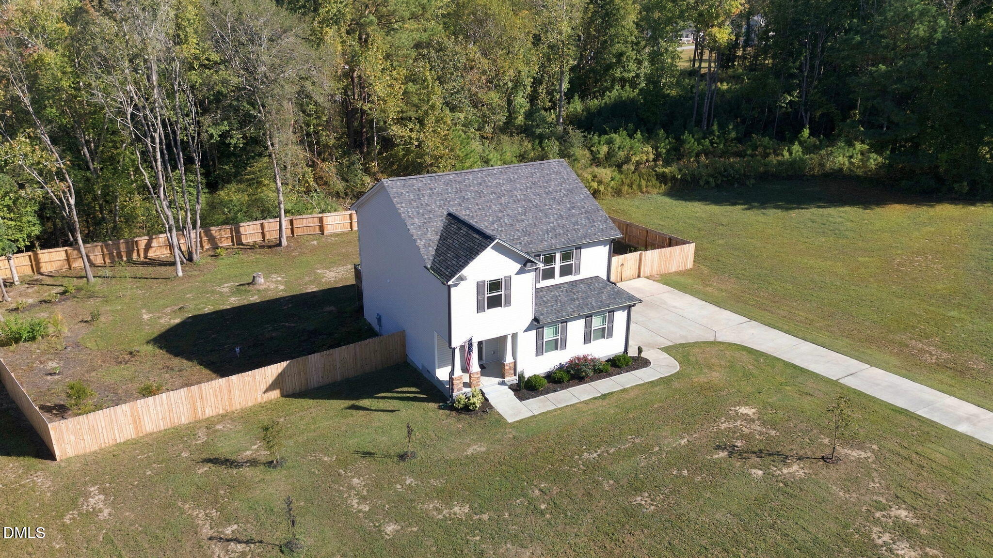 300 Starry Sky Drive Property Photo 12