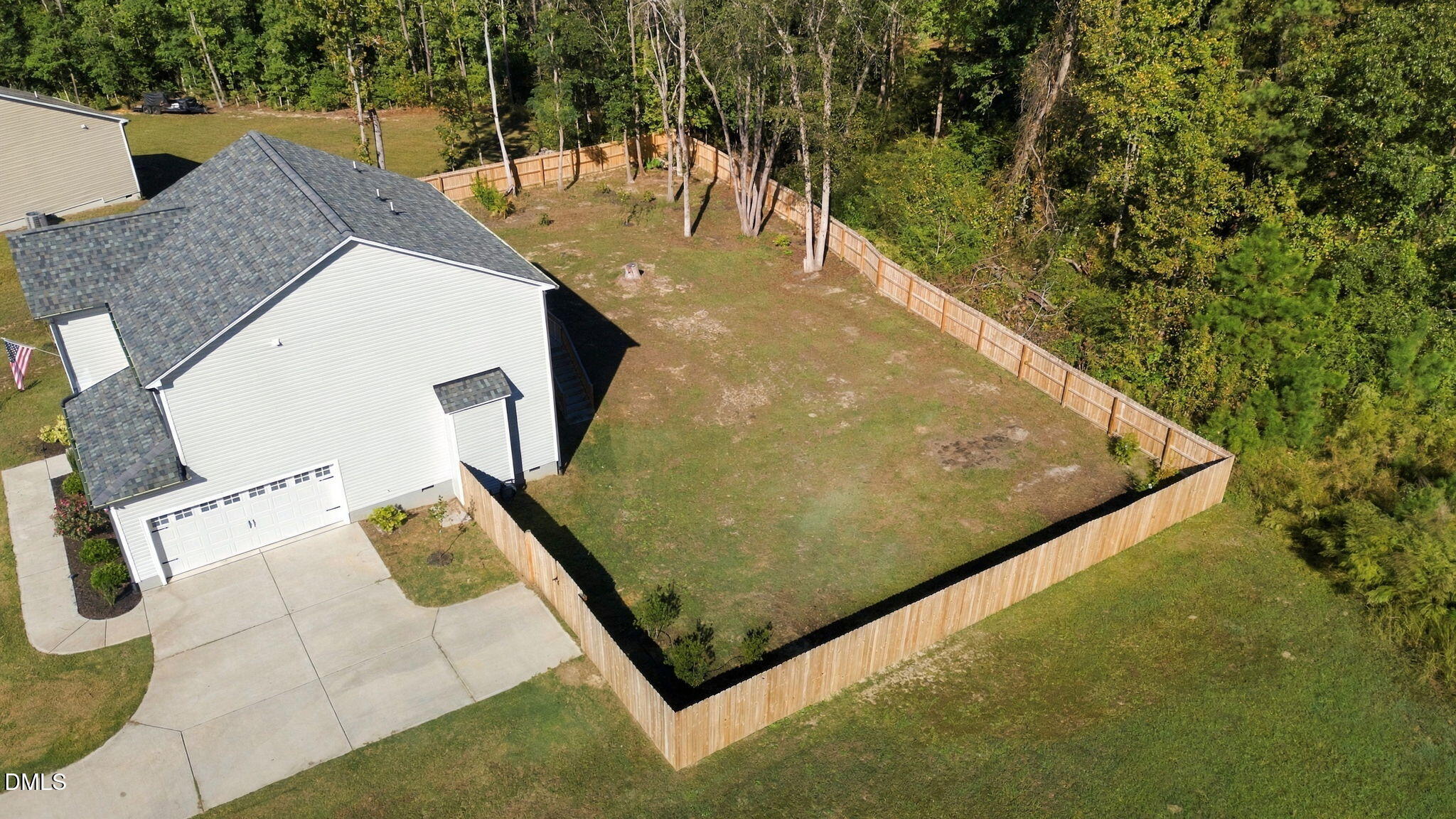 300 Starry Sky Drive Property Photo 13