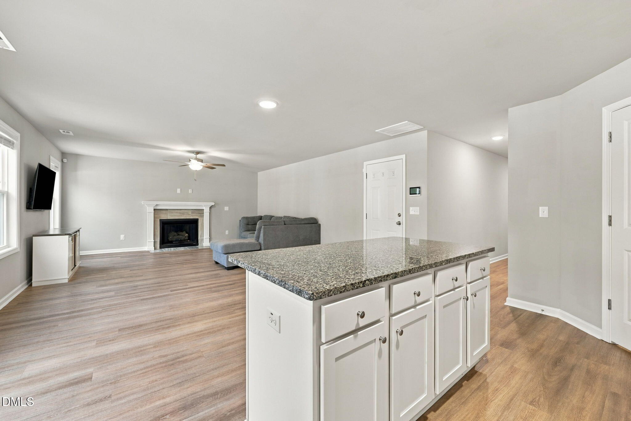 300 Starry Sky Drive Property Photo 27