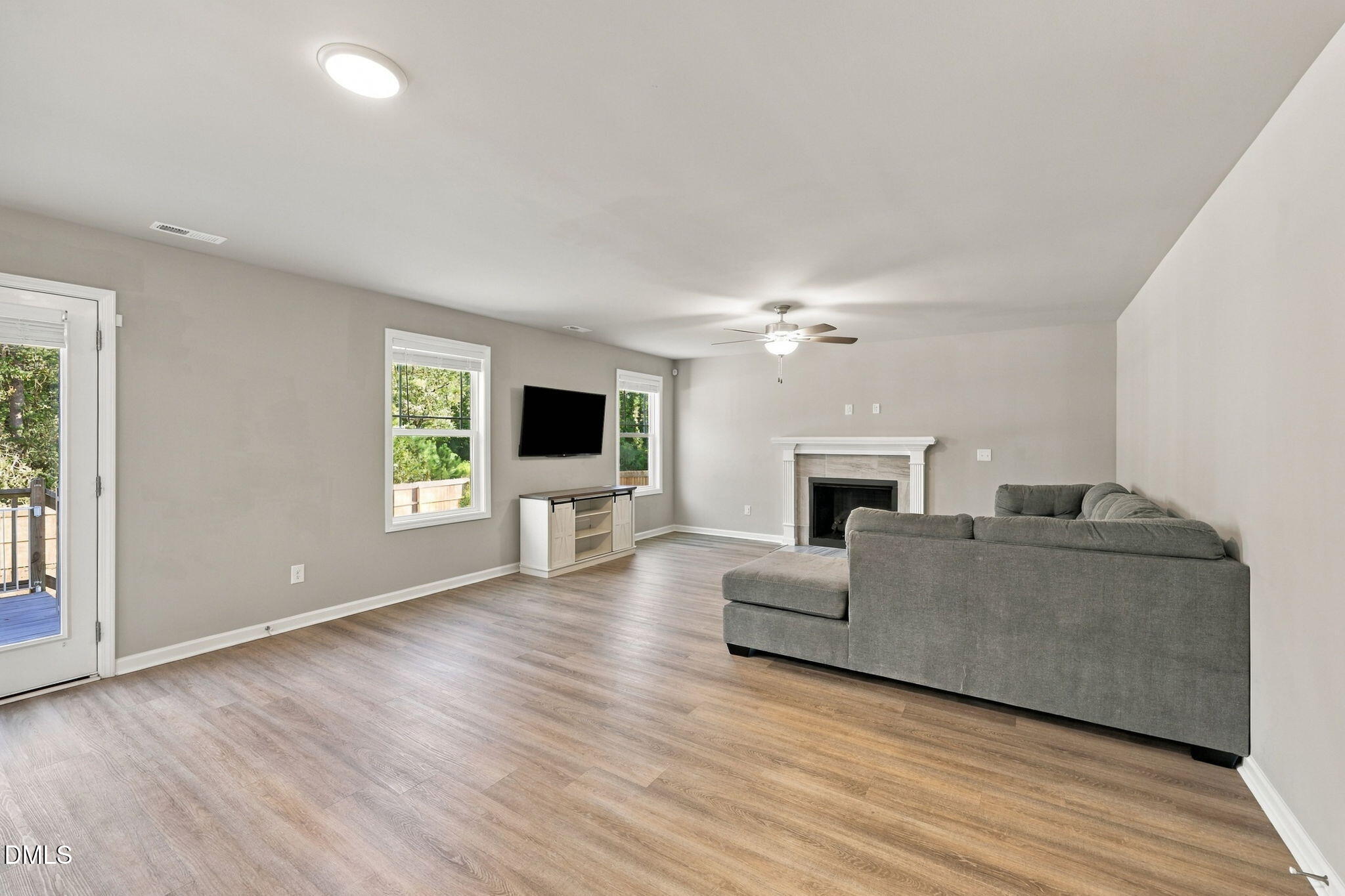 300 Starry Sky Drive Property Photo 31