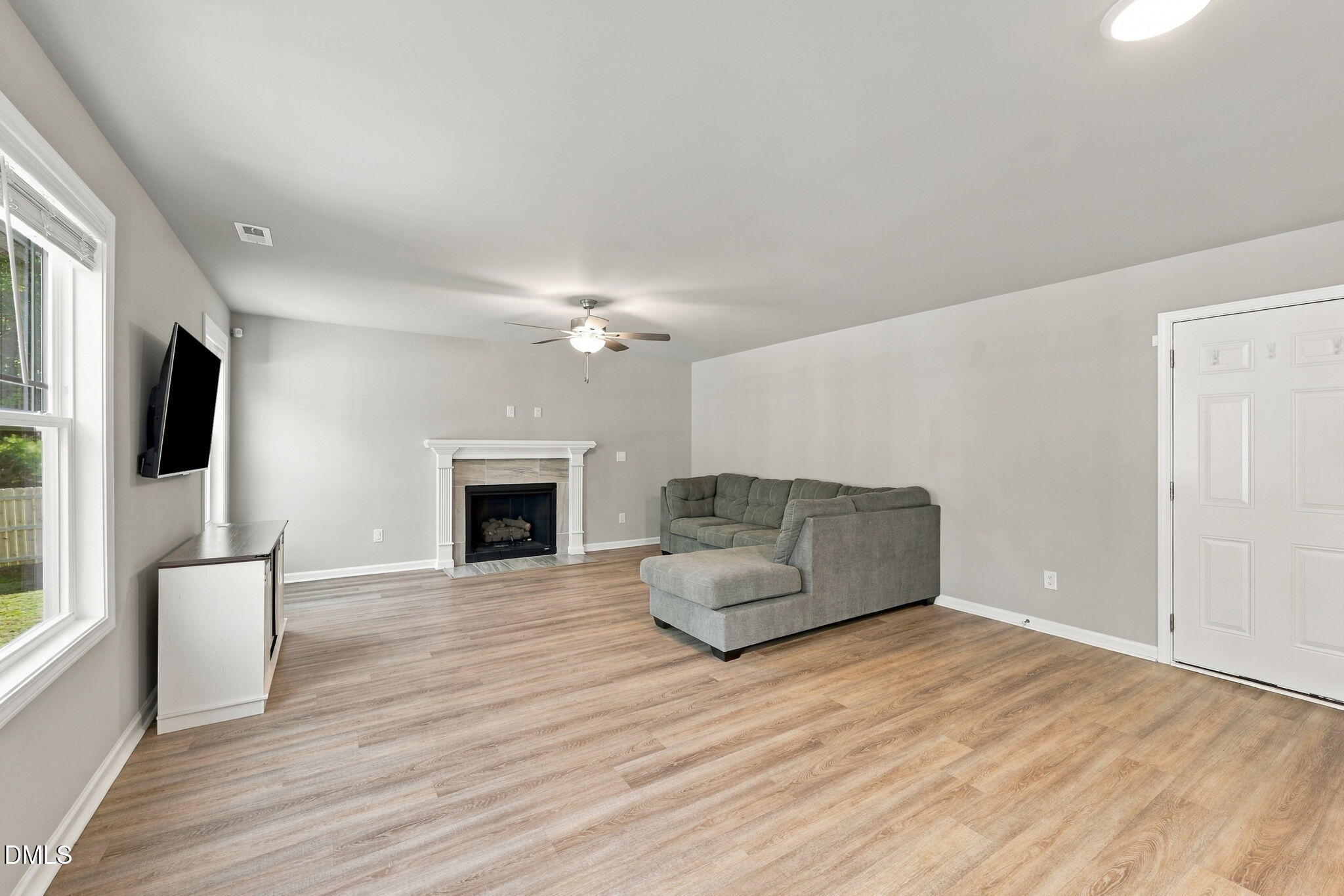 300 Starry Sky Drive Property Photo 32