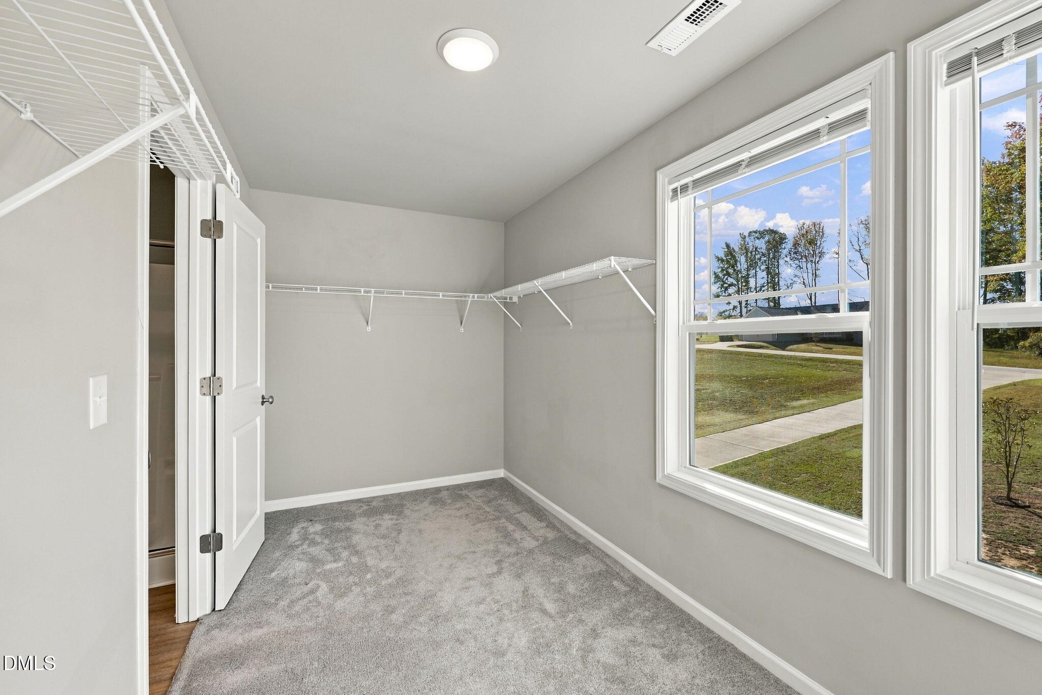 300 Starry Sky Drive Property Photo 41