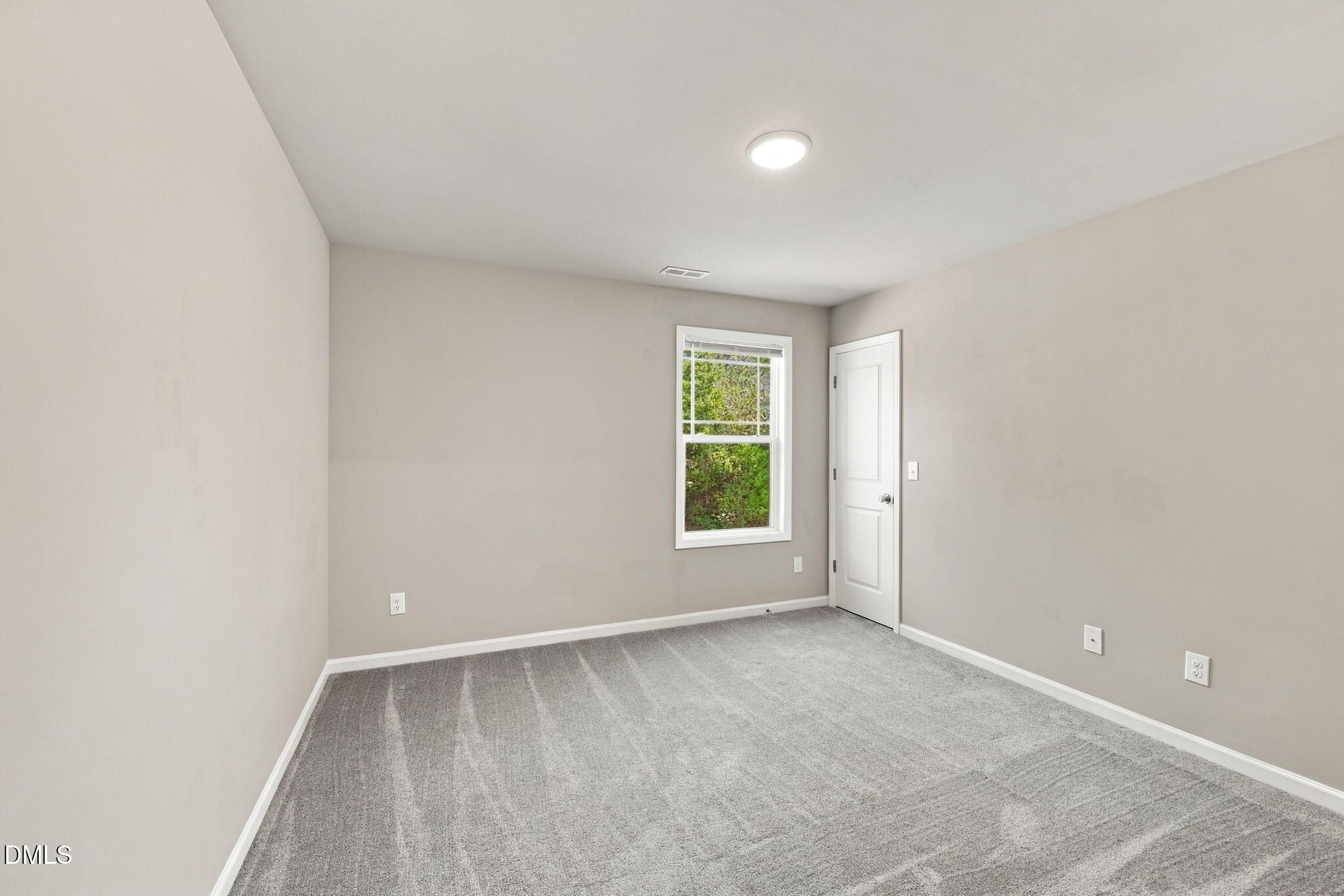 300 Starry Sky Drive Property Photo 43