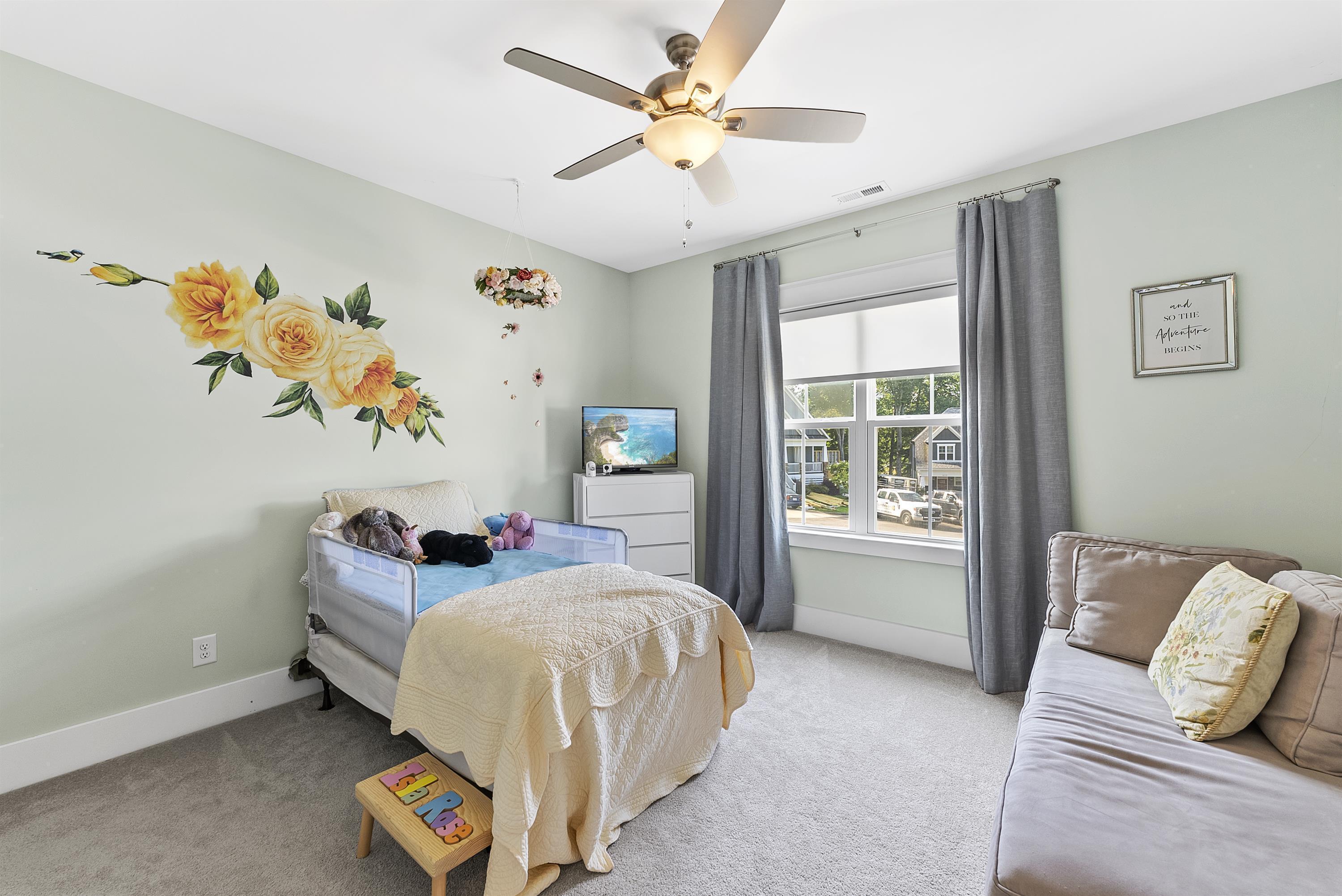 8112 Tuxford Drive Property Photo 17