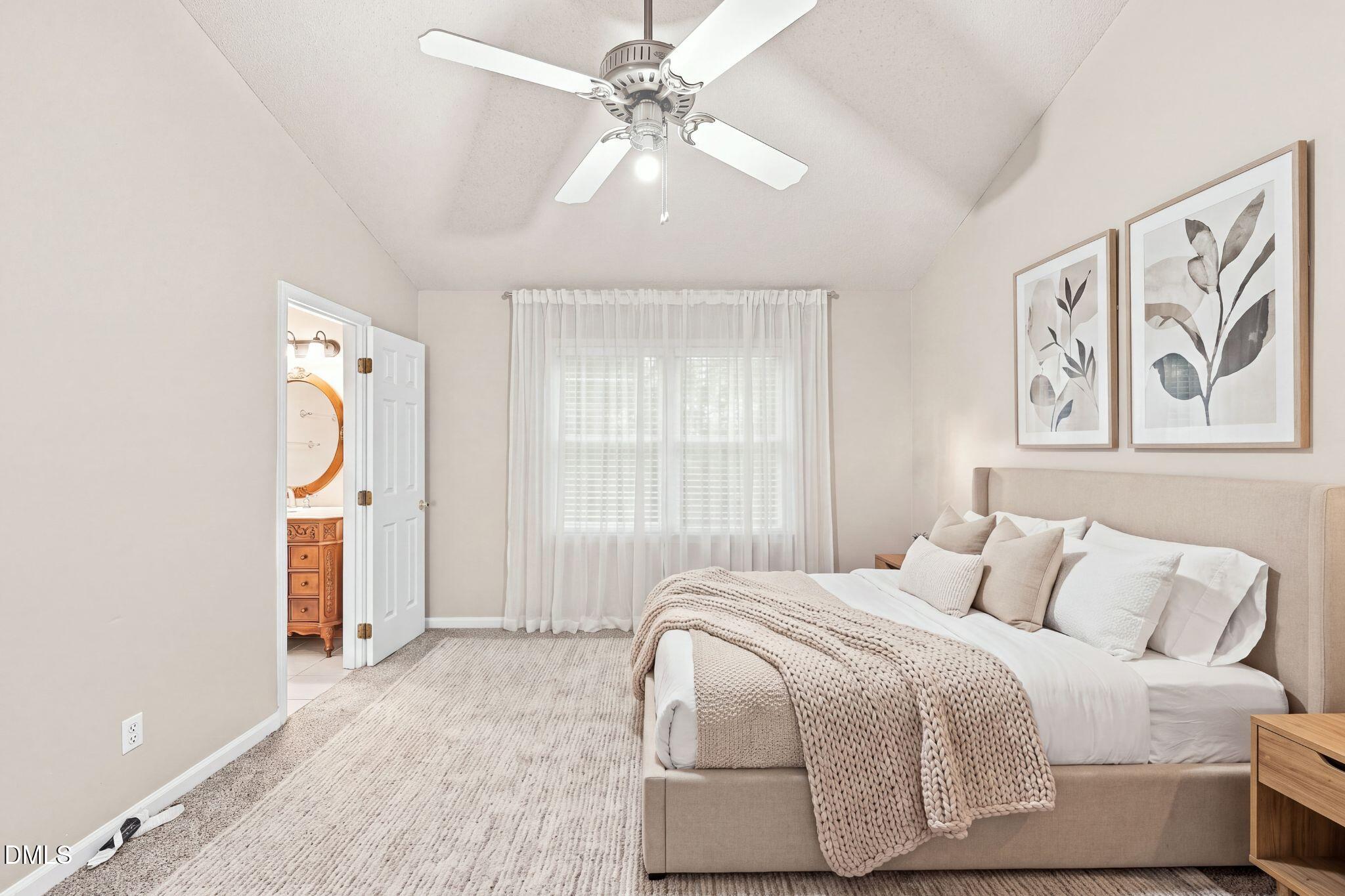 109 Tapestry Terrace Property Photo 4