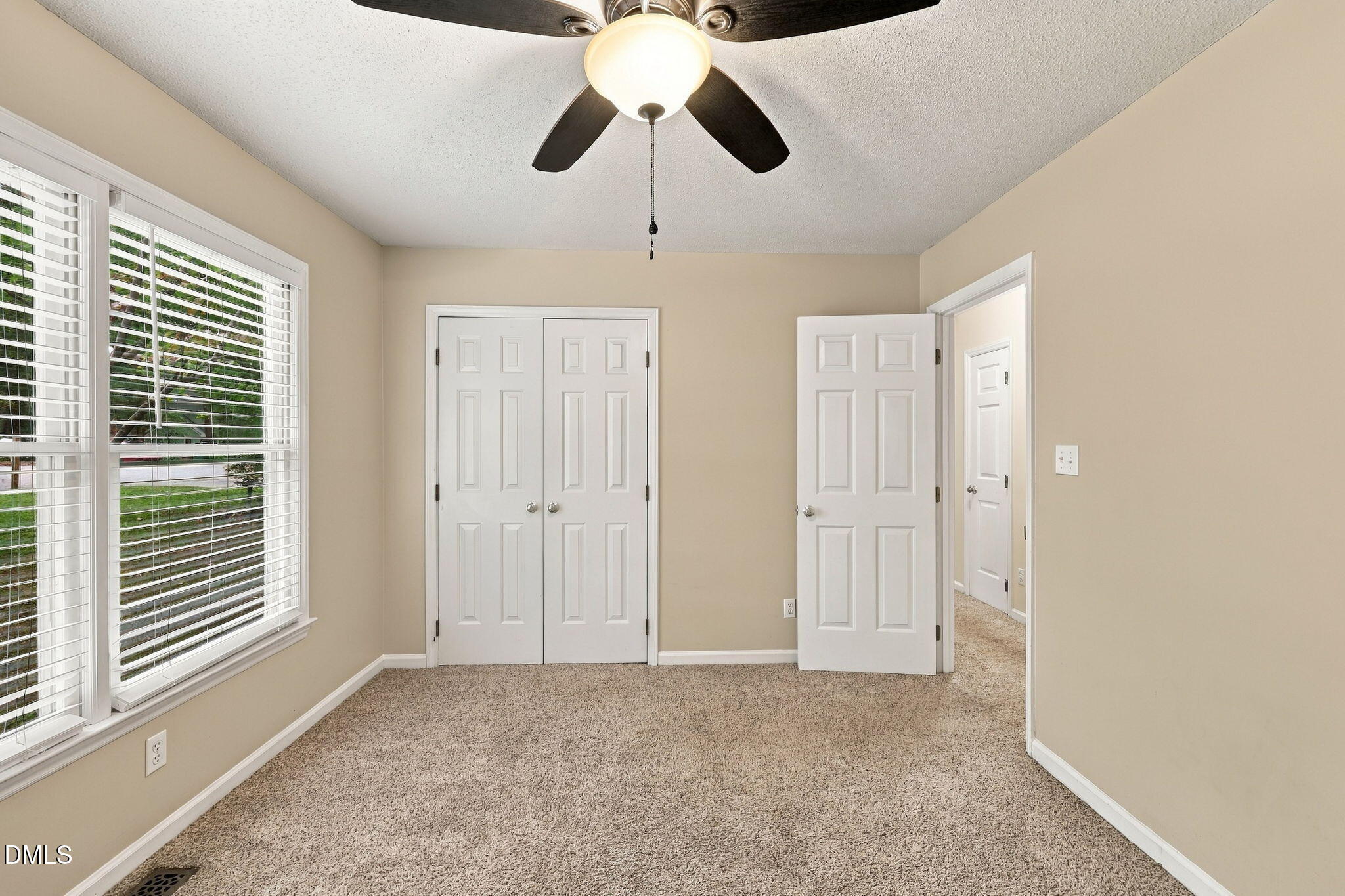 109 Tapestry Terrace Property Photo 24