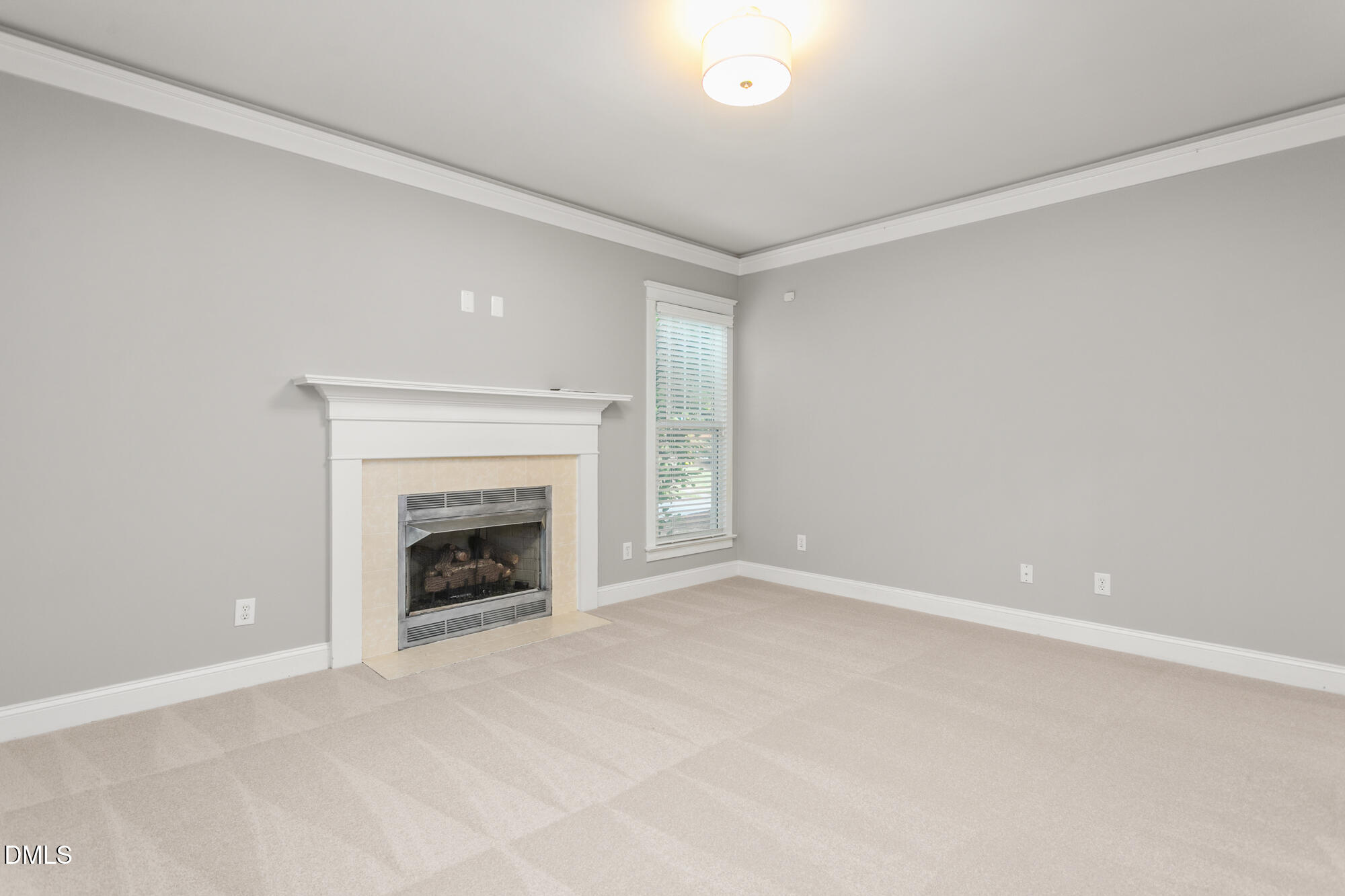 114 Westside Drive Property Photo 5