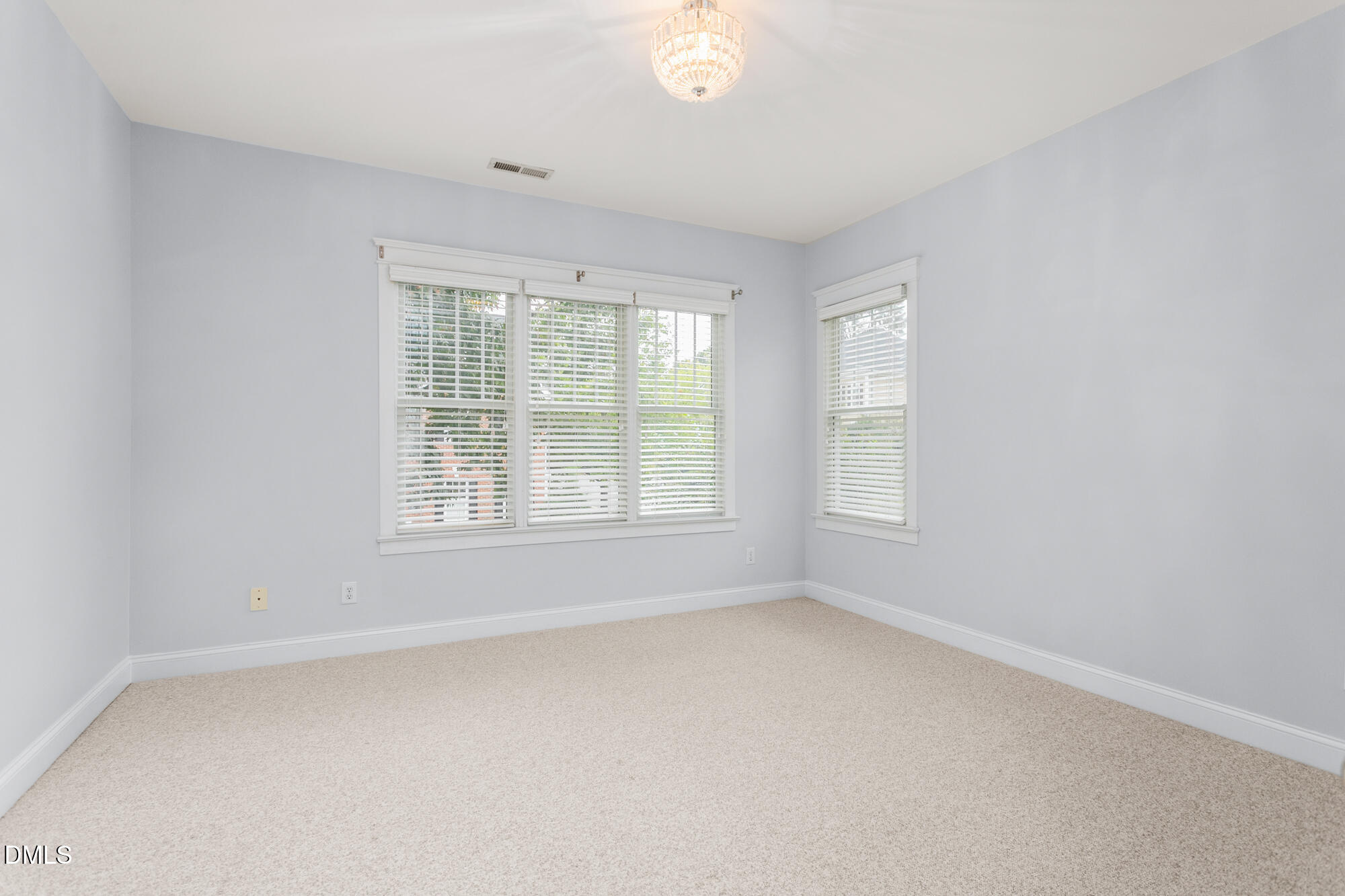 114 Westside Drive Property Photo 26