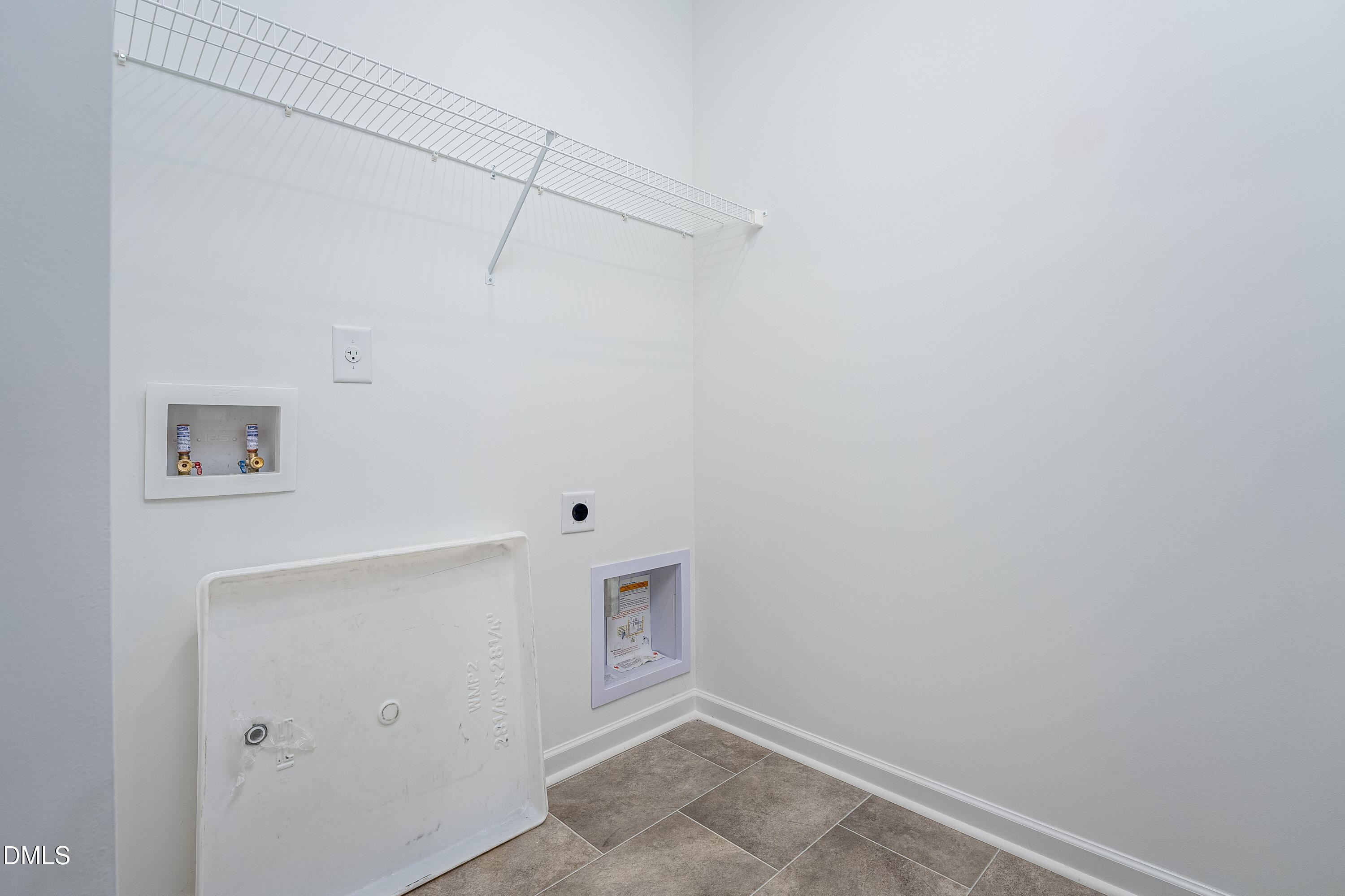 101 Courtside Drive Property Photo 17