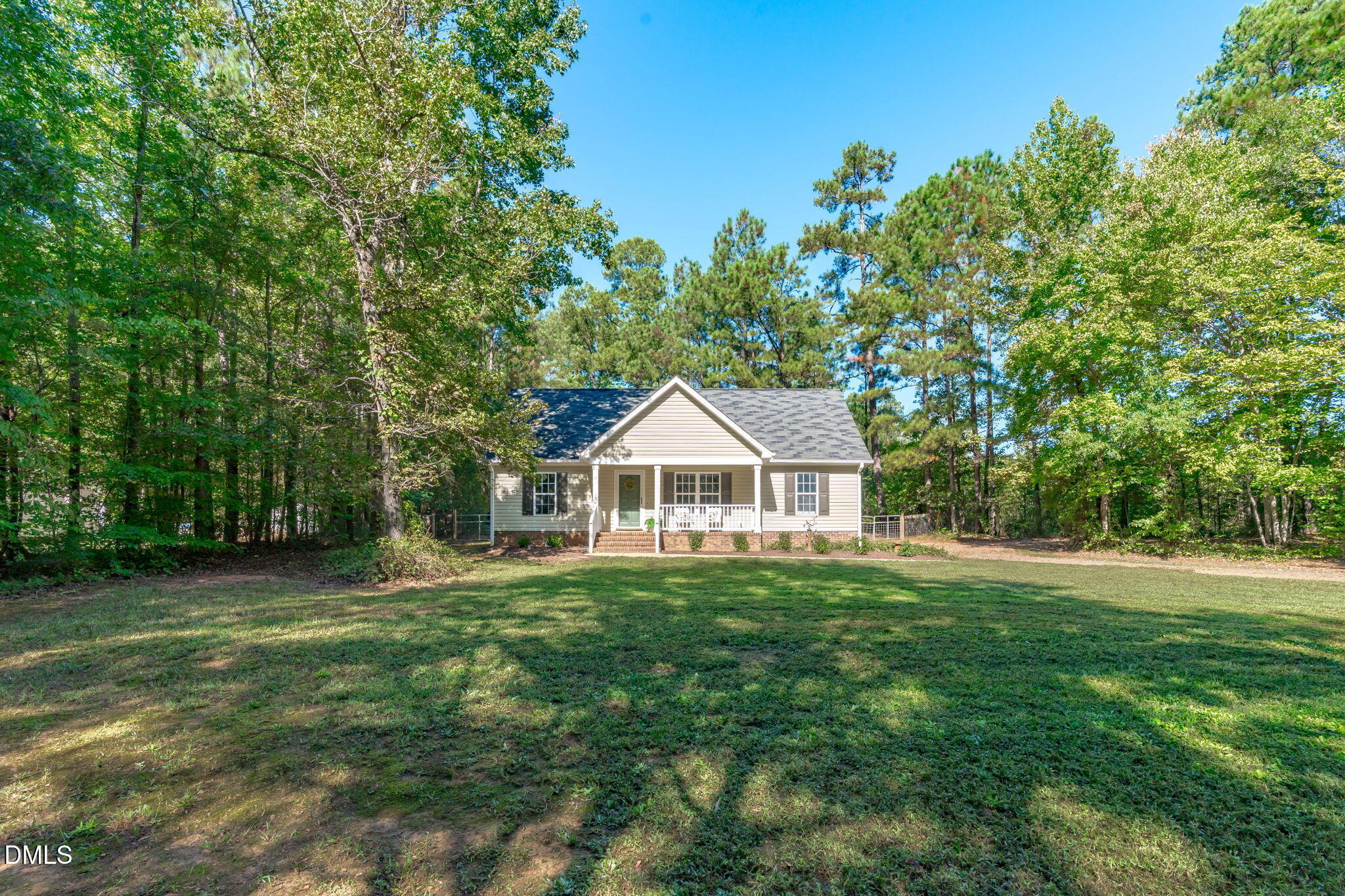 2141 Sterling Creek Lane Property Photo 1