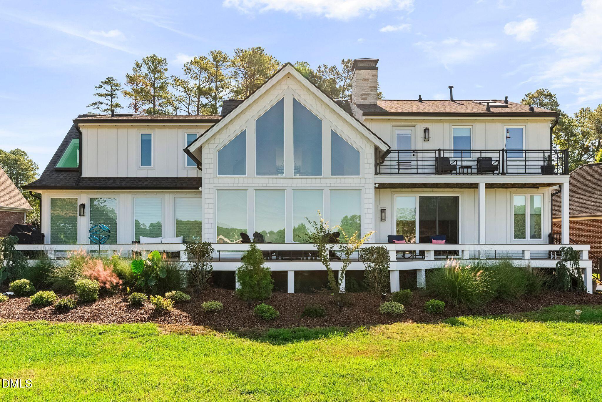 109 Summer Lakes Drive Property Photo 6