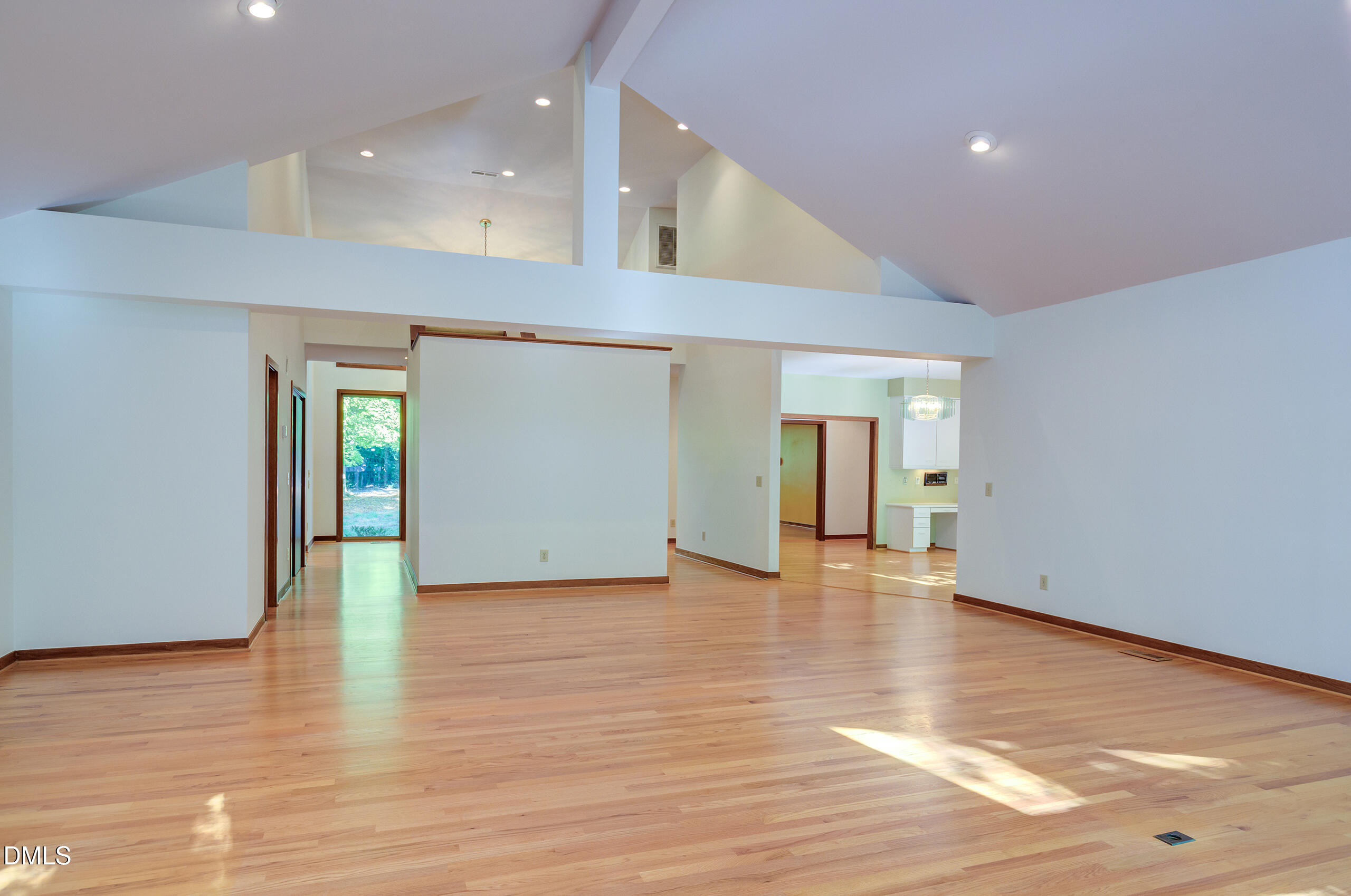 101 Wicklow Place Property Photo 13