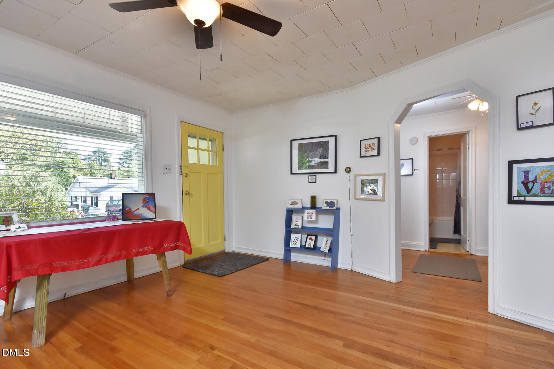 2907 Broad Street Property Photo 4