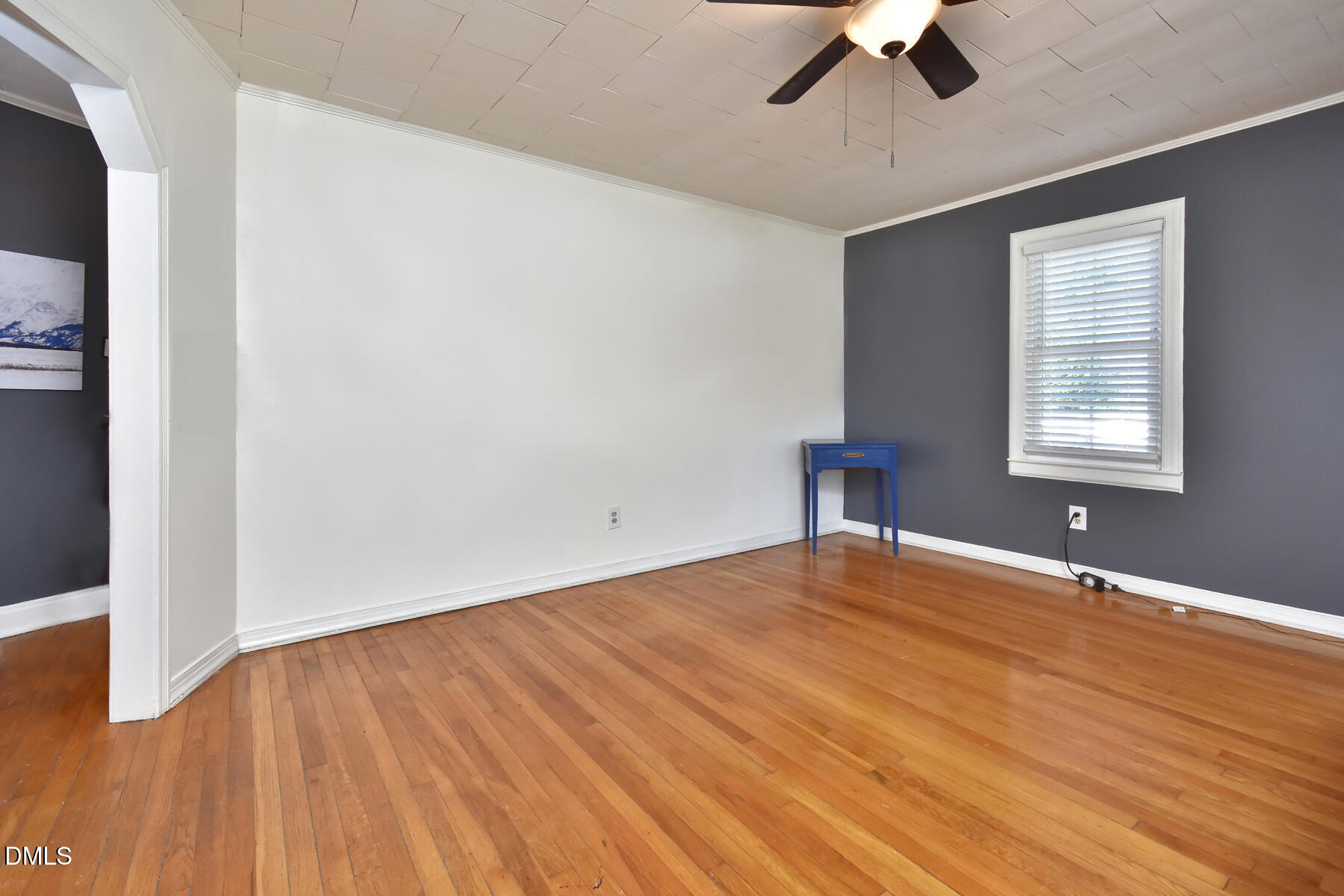 2907 Broad Street Property Photo 7