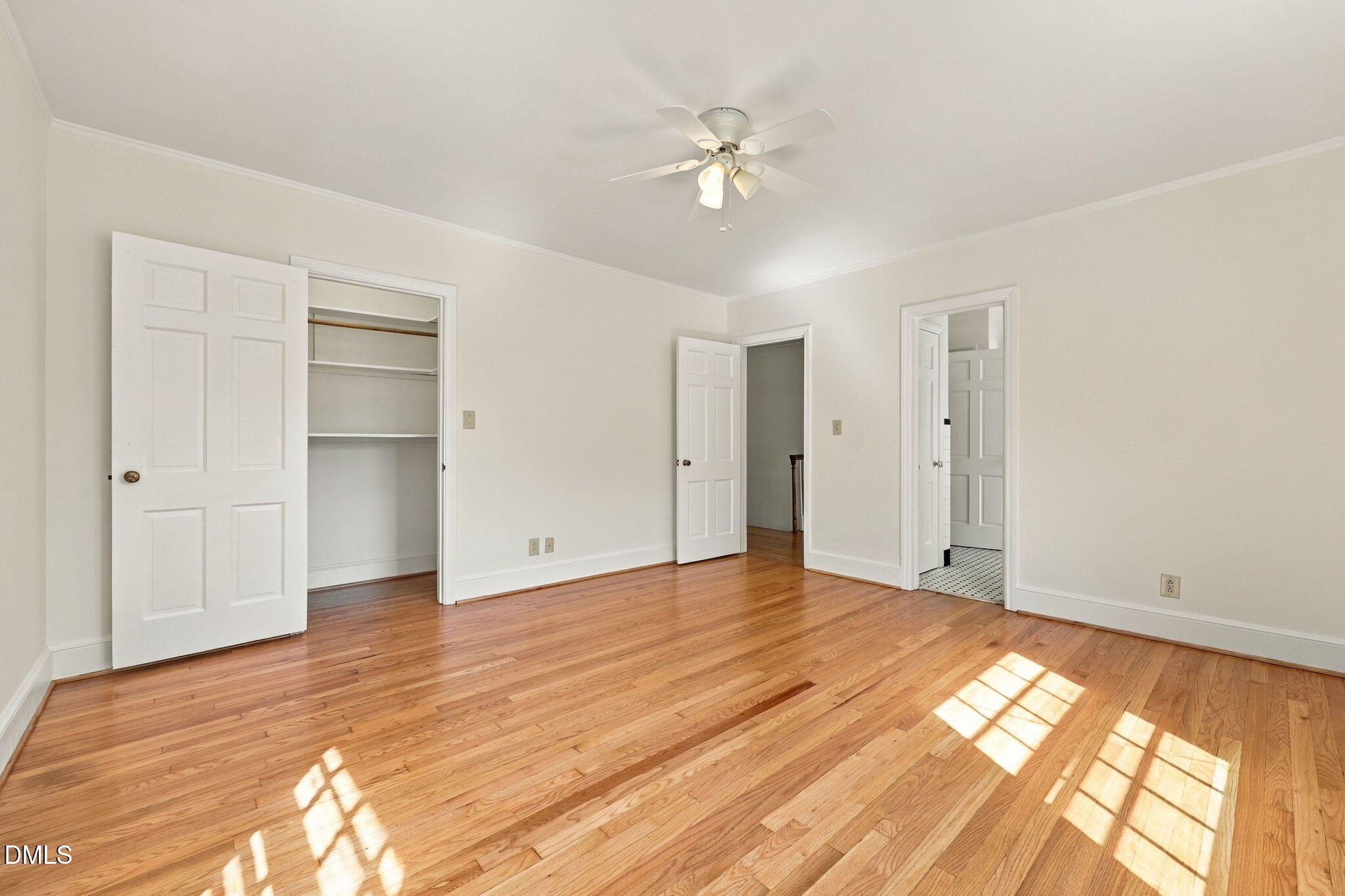 817 S Vermont Street Property Photo 29