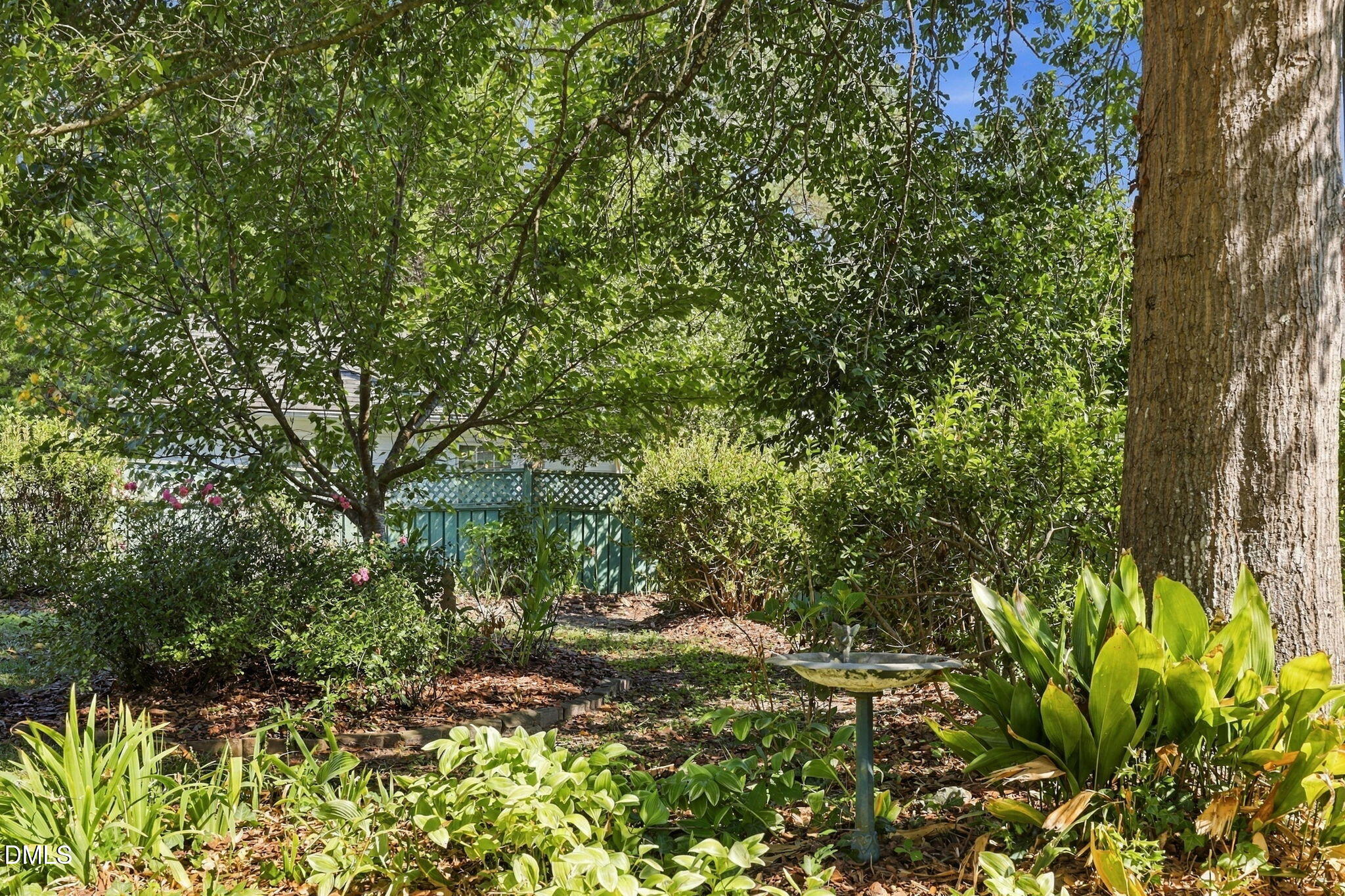 817 S Vermont Street Property Photo 45