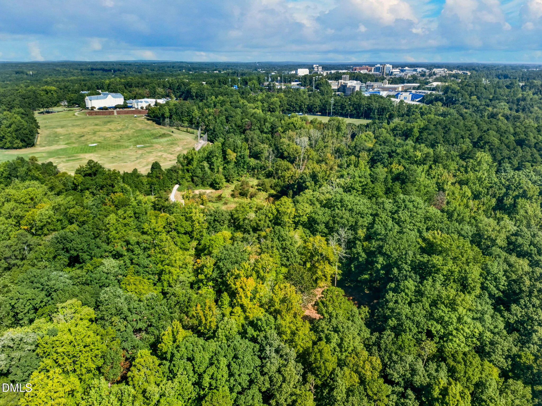 1516 Pinecrest Road Property Photo 1